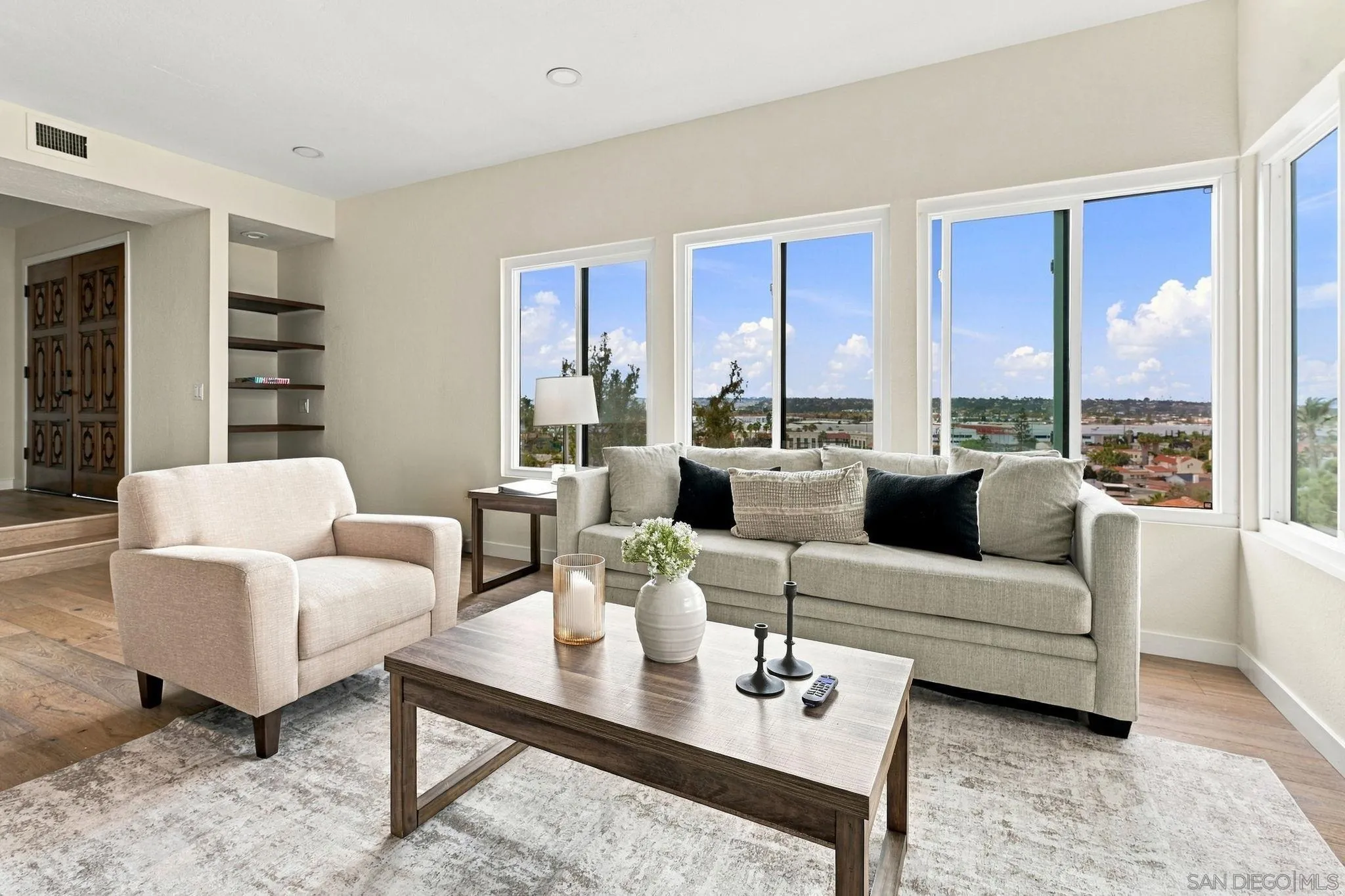 4008 Ampudia St, San Diego, CA 92110 4008 Ampudia St, San Diego, CA 92110