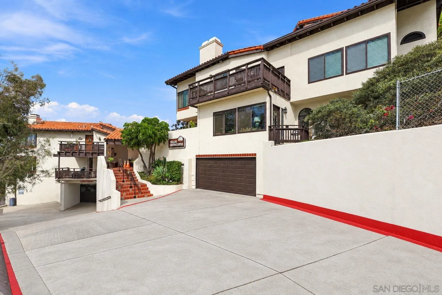 4008 Ampudia St, San Diego, CA 92110 4008 Ampudia St, San Diego, CA 92110
