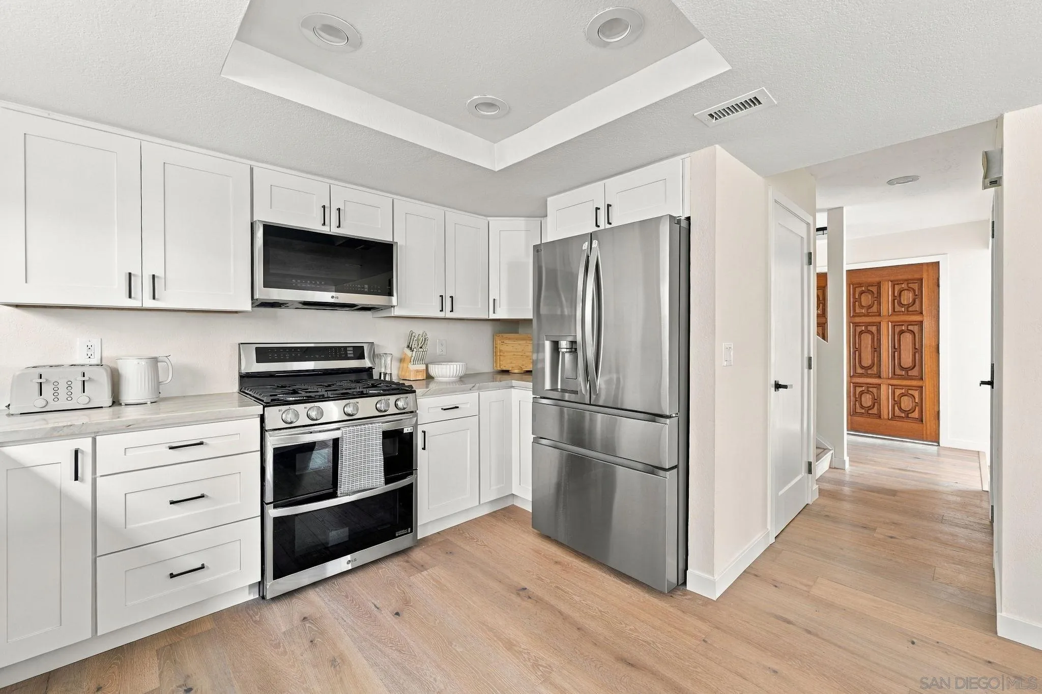 4008 Ampudia St, San Diego, CA 92110 4008 Ampudia St, San Diego, CA 92110