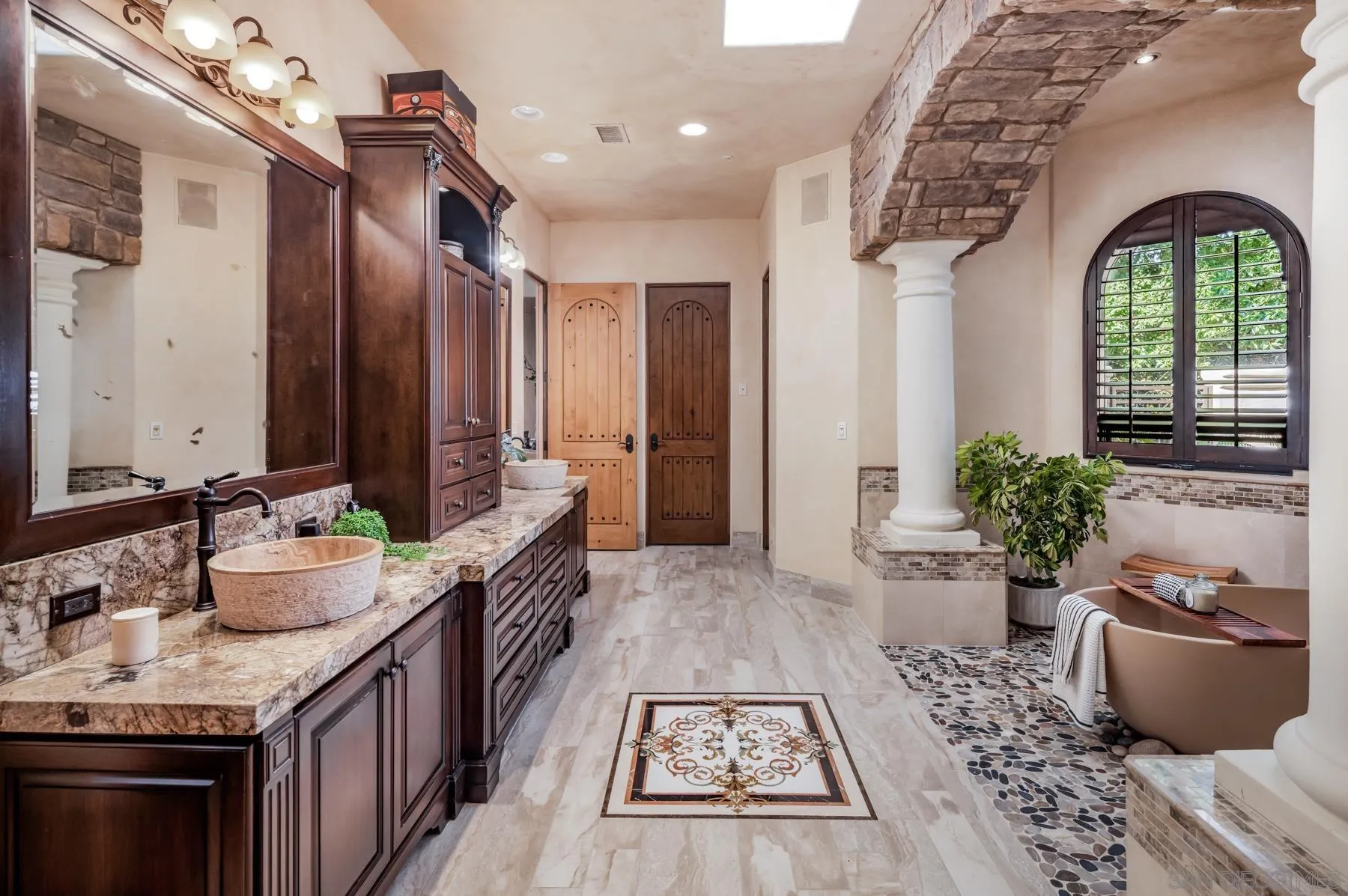 17949 Circa Oriente, Rancho Santa Fe, CA 92067 17949 Circa Oriente, Rancho Santa Fe, CA 92067