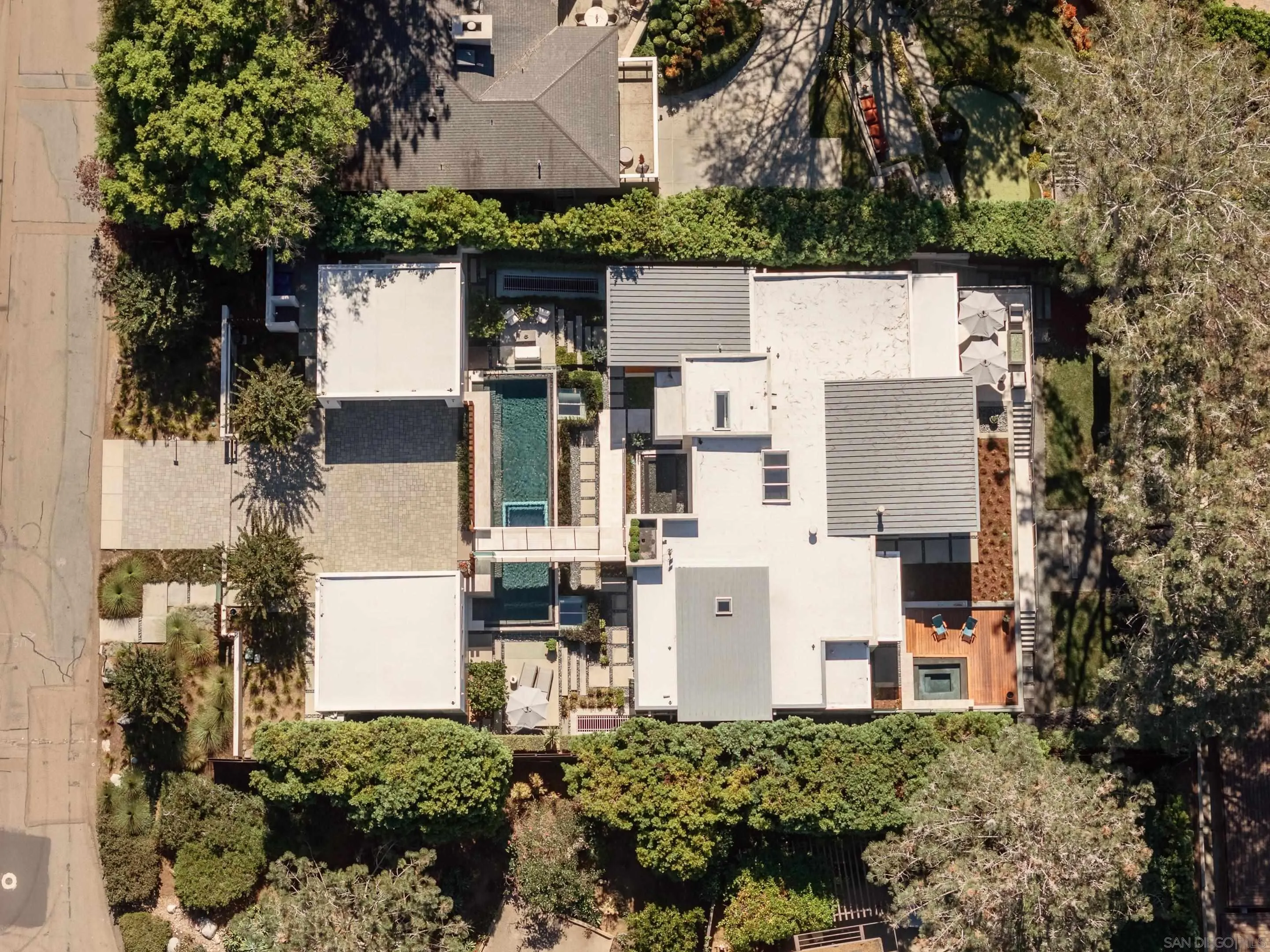 116 Nob Ave, Del Mar, CA 92014 116 Nob Ave, Del Mar, CA 92014