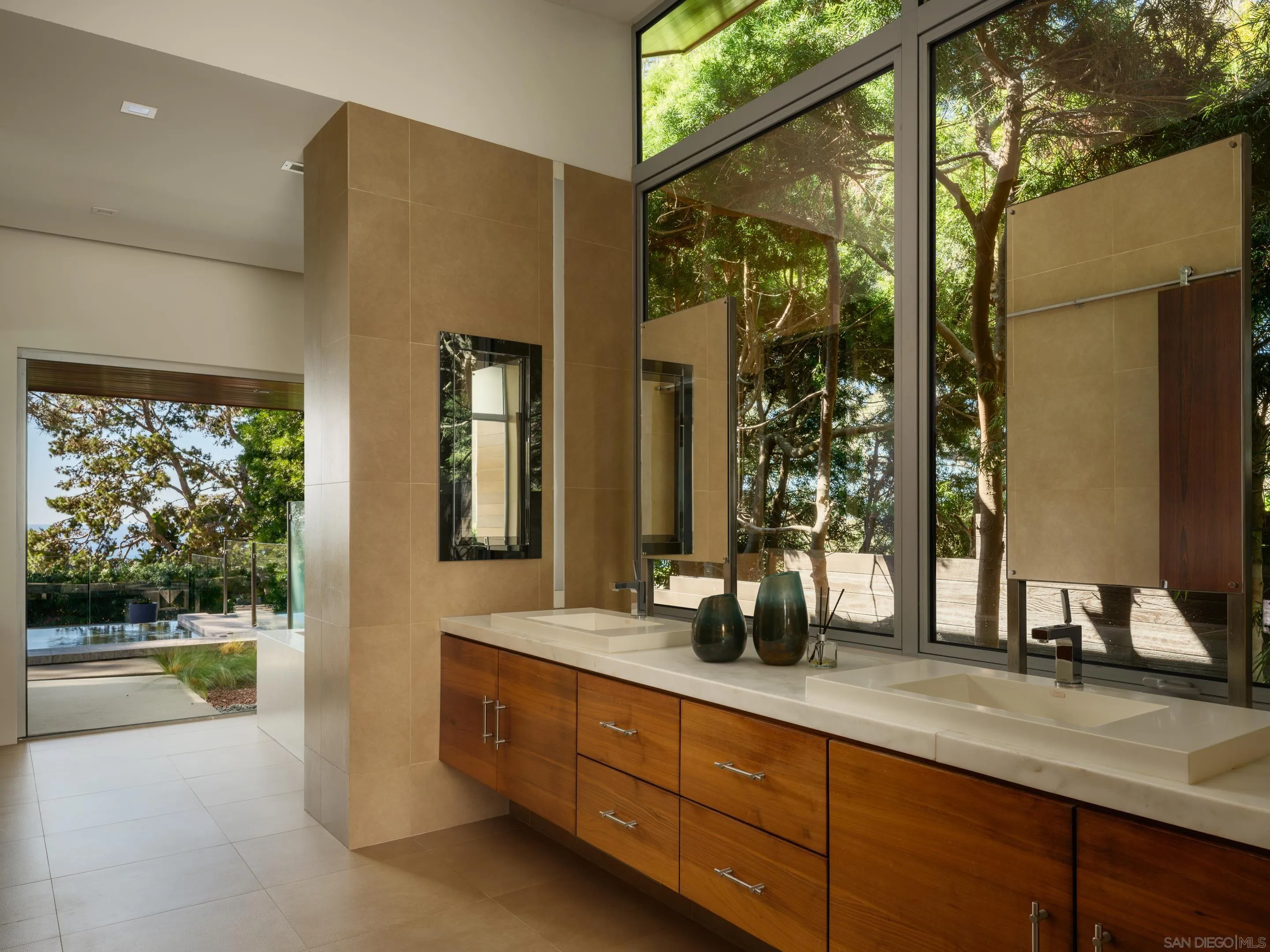 116 Nob Ave, Del Mar, CA 92014 116 Nob Ave, Del Mar, CA 92014