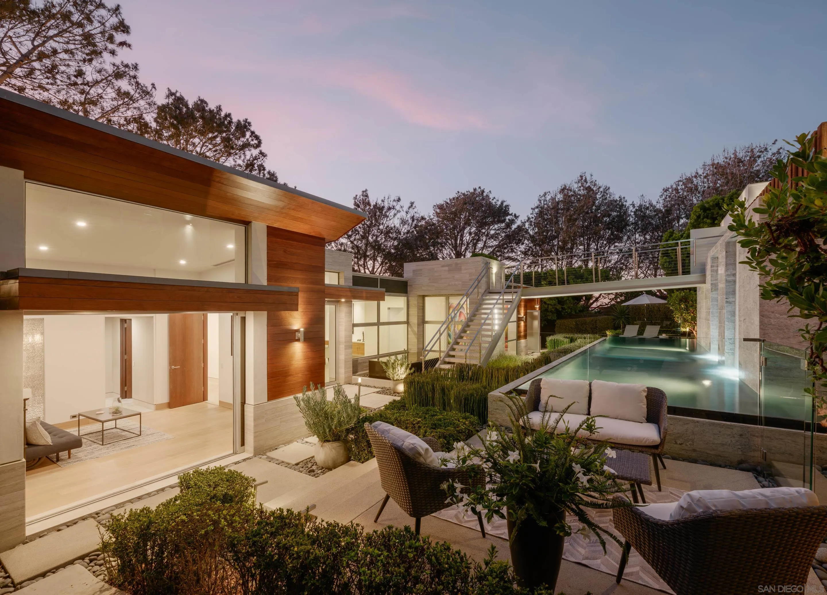 116 Nob Ave, Del Mar, CA 92014 116 Nob Ave, Del Mar, CA 92014