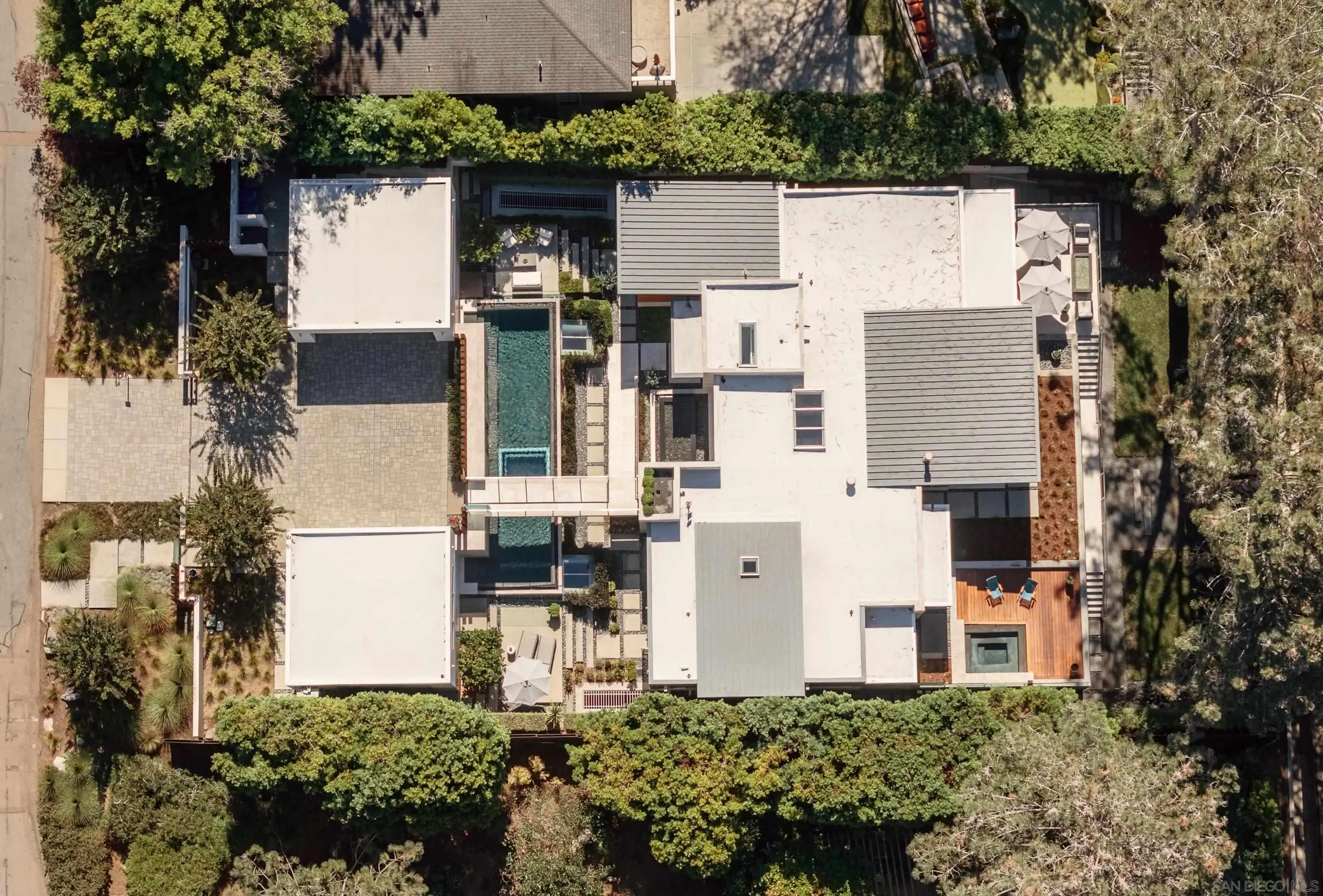 116 Nob Ave, Del Mar, CA 92014 116 Nob Ave, Del Mar, CA 92014