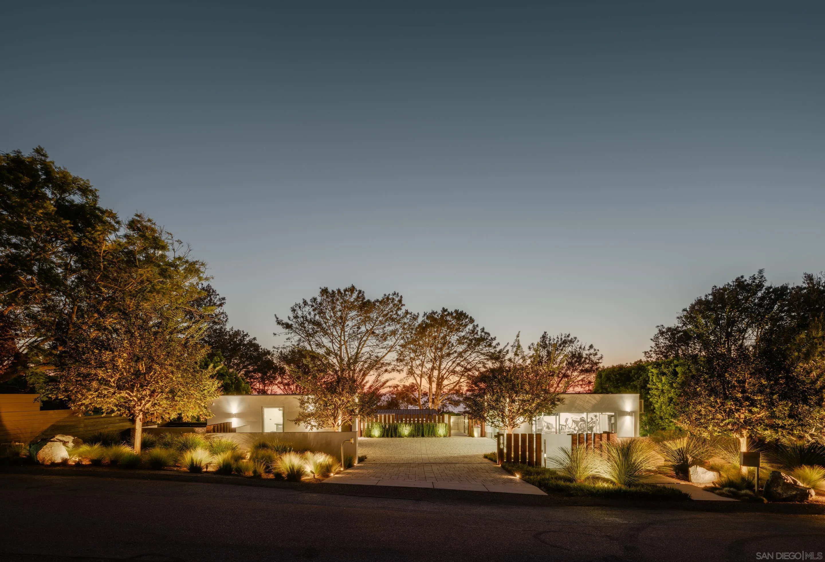 116 Nob Ave, Del Mar, CA 92014 116 Nob Ave, Del Mar, CA 92014