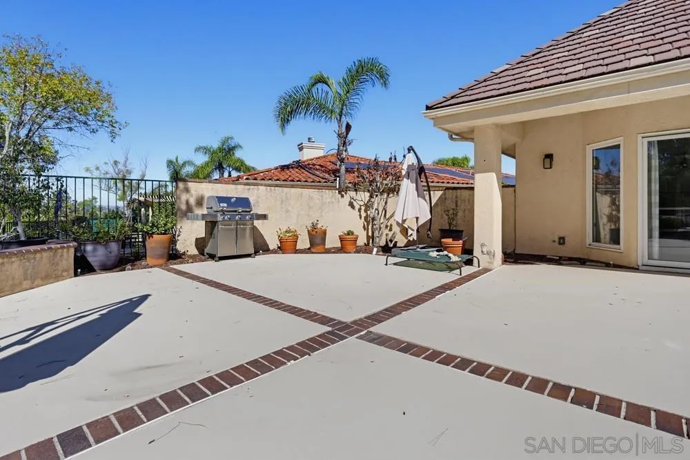 https://cdn.realtyfeed.com/cdn/127/260025749/0961d9756be189250f633970cfe032ee.webp