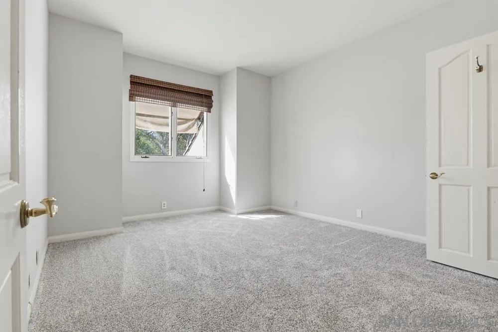 https://cdn.realtyfeed.com/cdn/127/260025749/f3ef198ded7c1782a049abffc8eb2e5c.webp