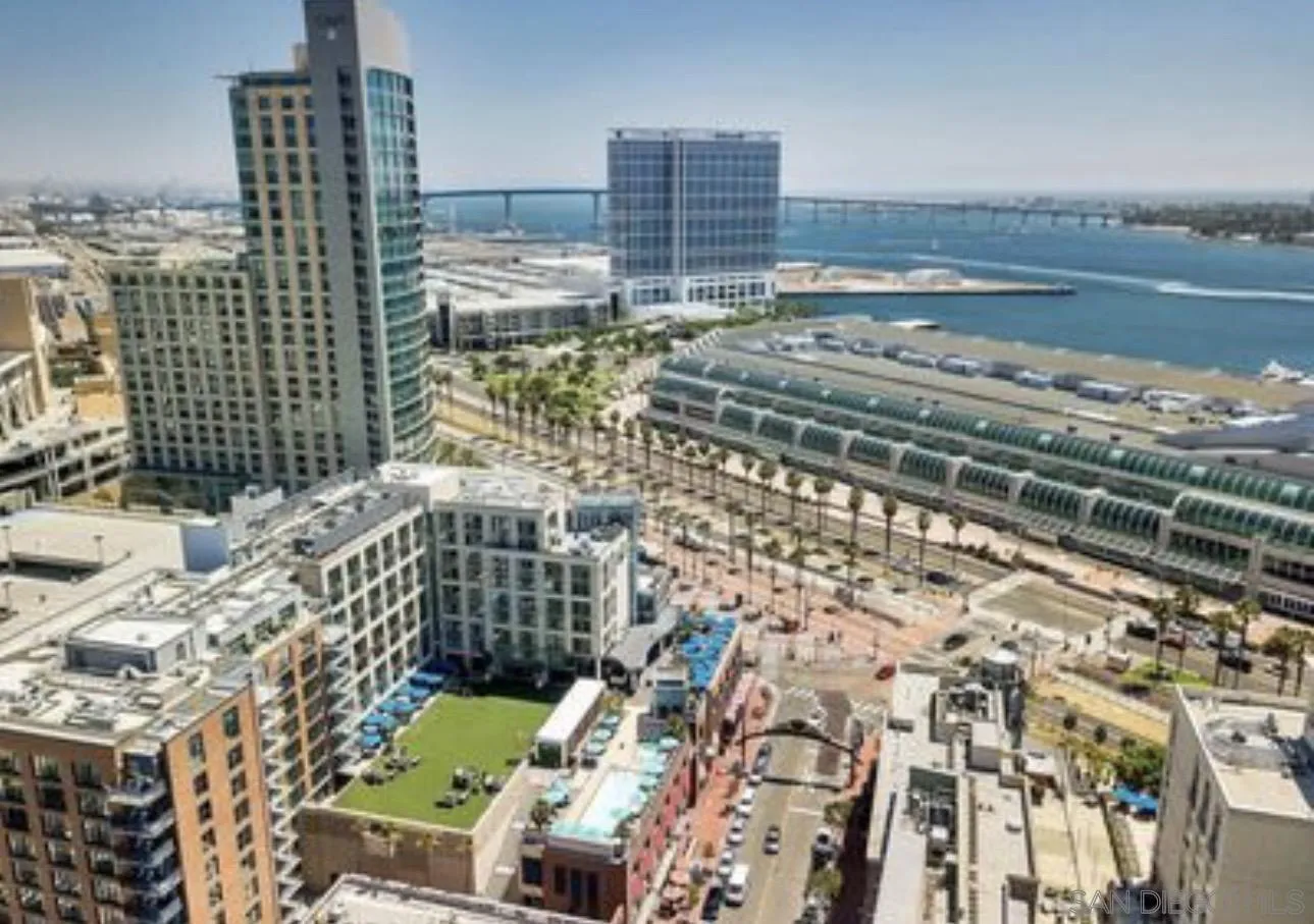 207 5th Ave, #911, San Diego, CA 92101 207 5th Ave, #911, San Diego, CA 92101