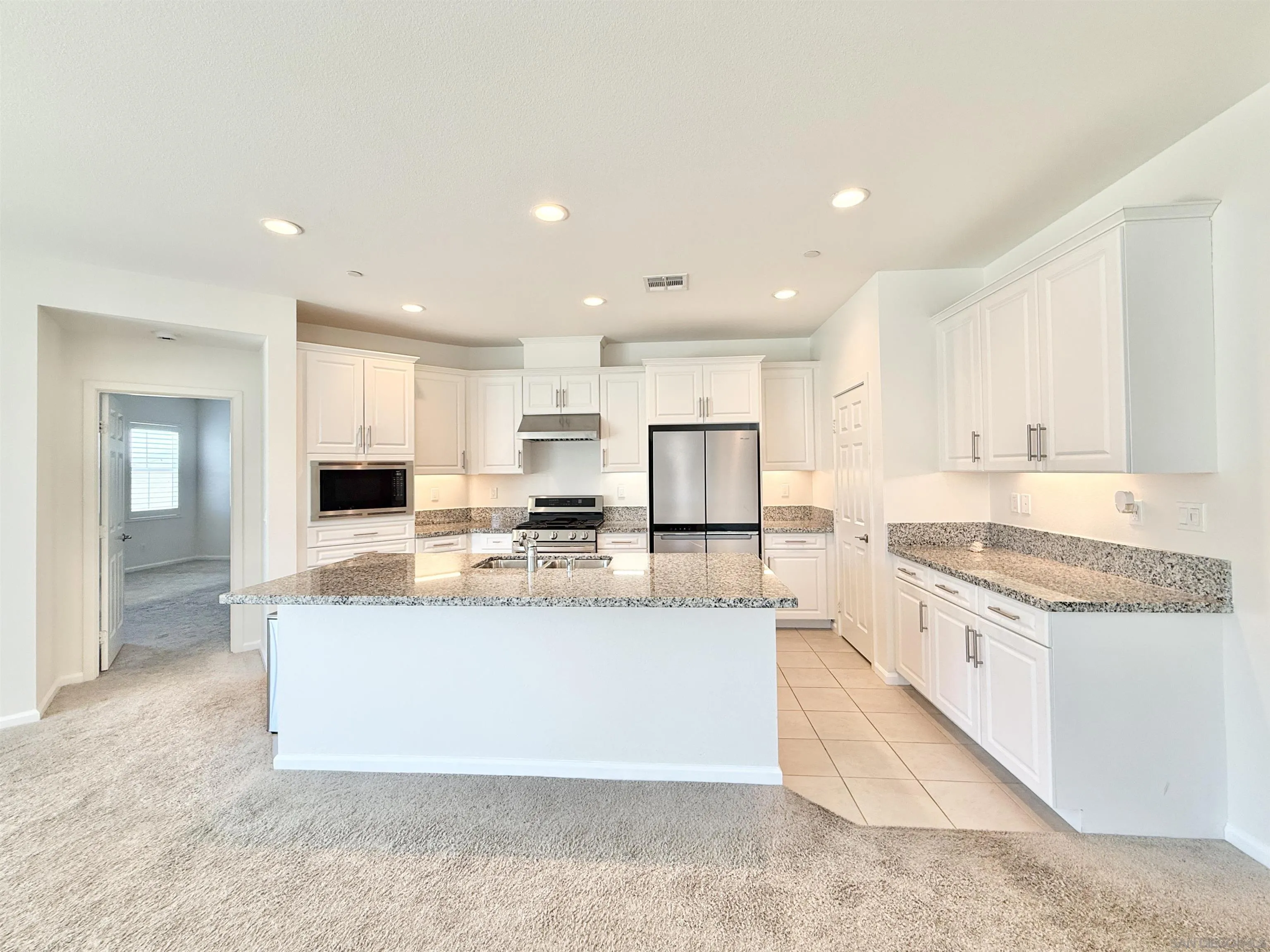 1047 Piedmont Road, San Marcos, CA 92069 1047 Piedmont Road, San Marcos, CA 92069