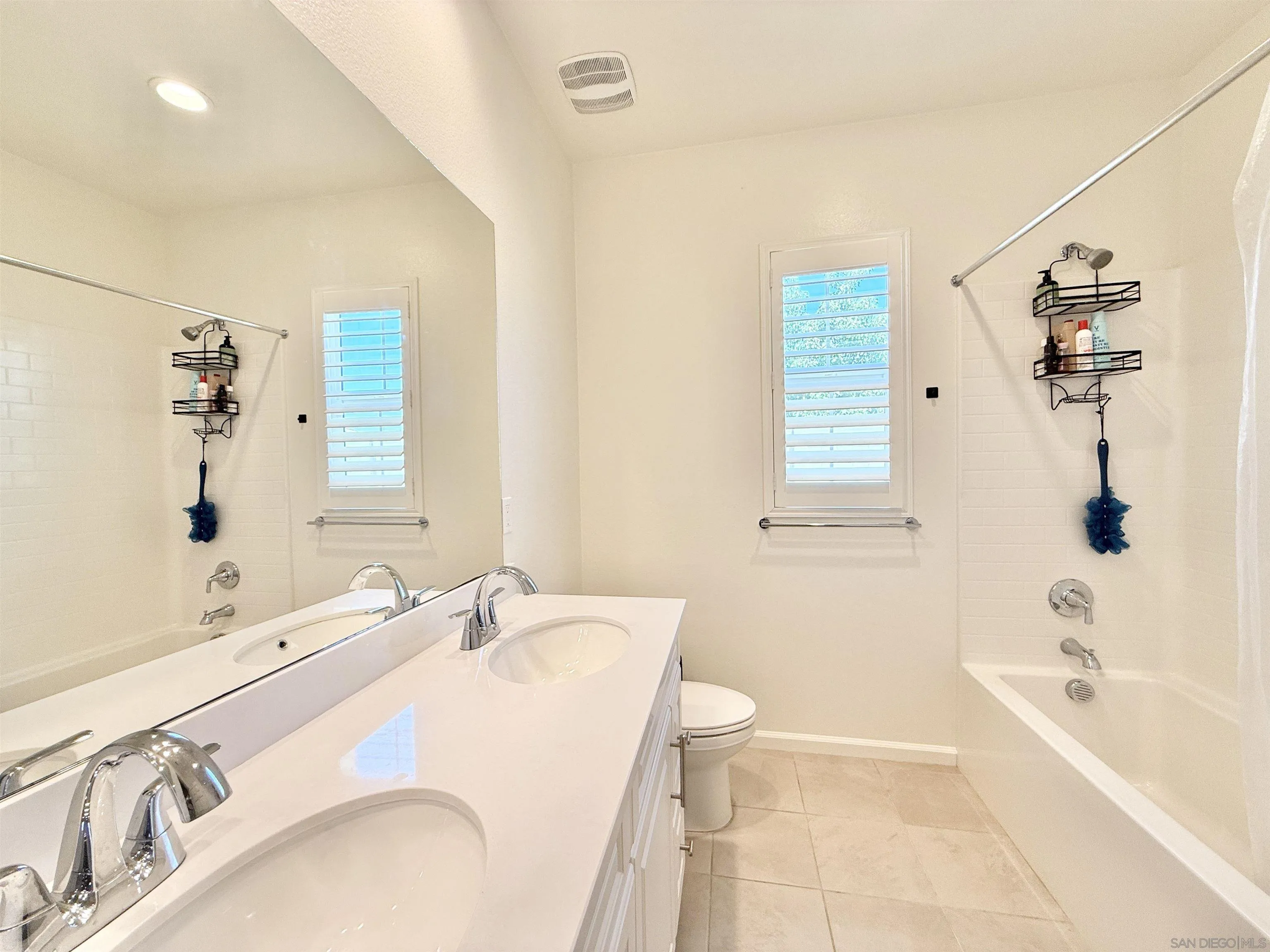 1047 Piedmont Road, San Marcos, CA 92069 1047 Piedmont Road, San Marcos, CA 92069
