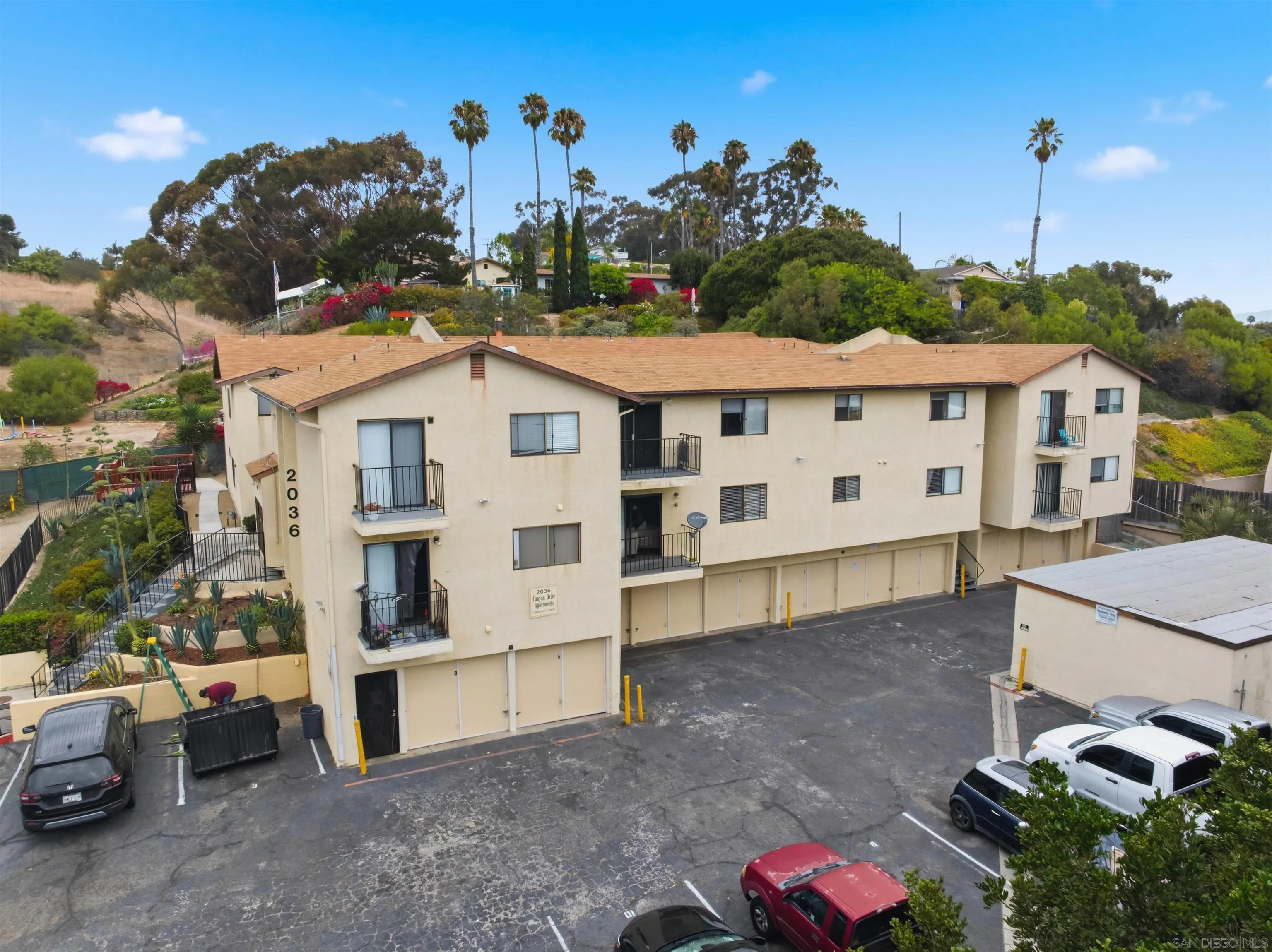 2036 Canyon Dr, Oceanside, CA 92054 2036 Canyon Dr, Oceanside, CA 92054