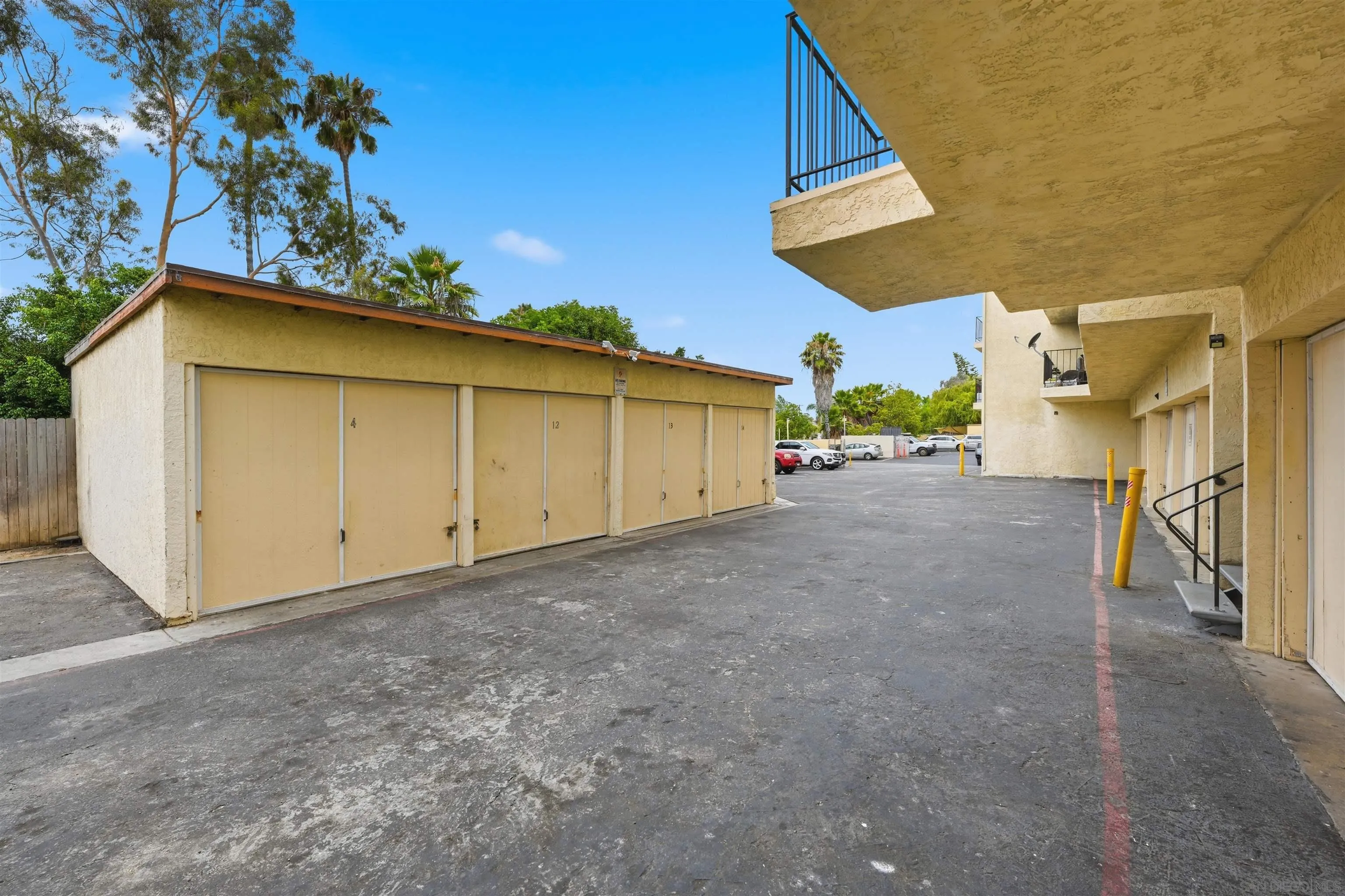 2036 Canyon Dr, Oceanside, CA 92054 2036 Canyon Dr, Oceanside, CA 92054