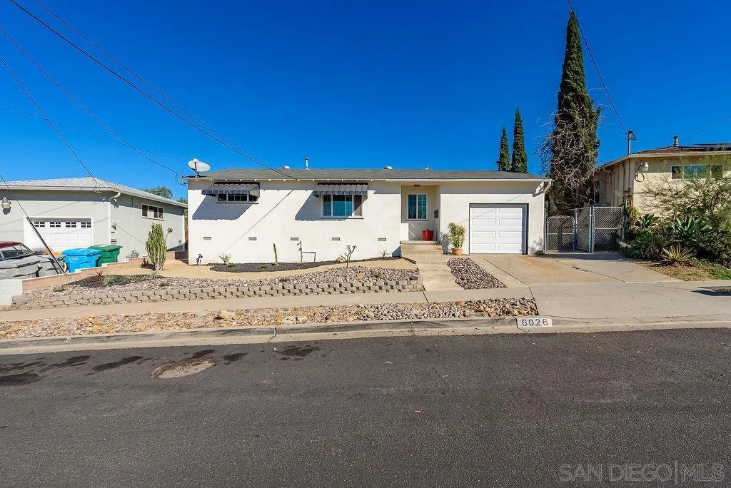 6026 Schuyler, San Diego, CA 92139 6026 Schuyler, San Diego, CA 92139