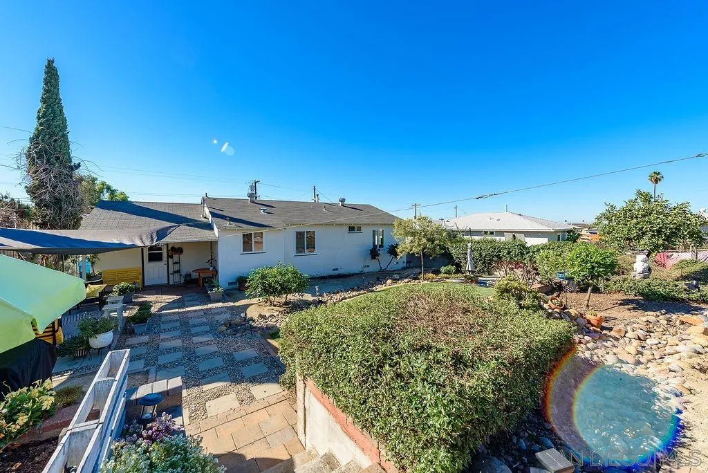 6026 Schuyler, San Diego, CA 92139 6026 Schuyler, San Diego, CA 92139