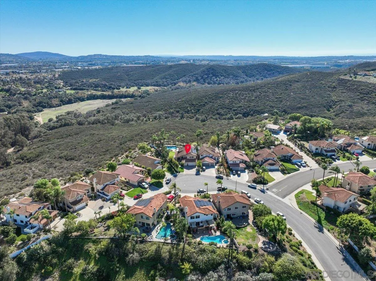 1919 Alderwood Cir, Vista, CA 92081 1919 Alderwood Cir, Vista, CA 92081