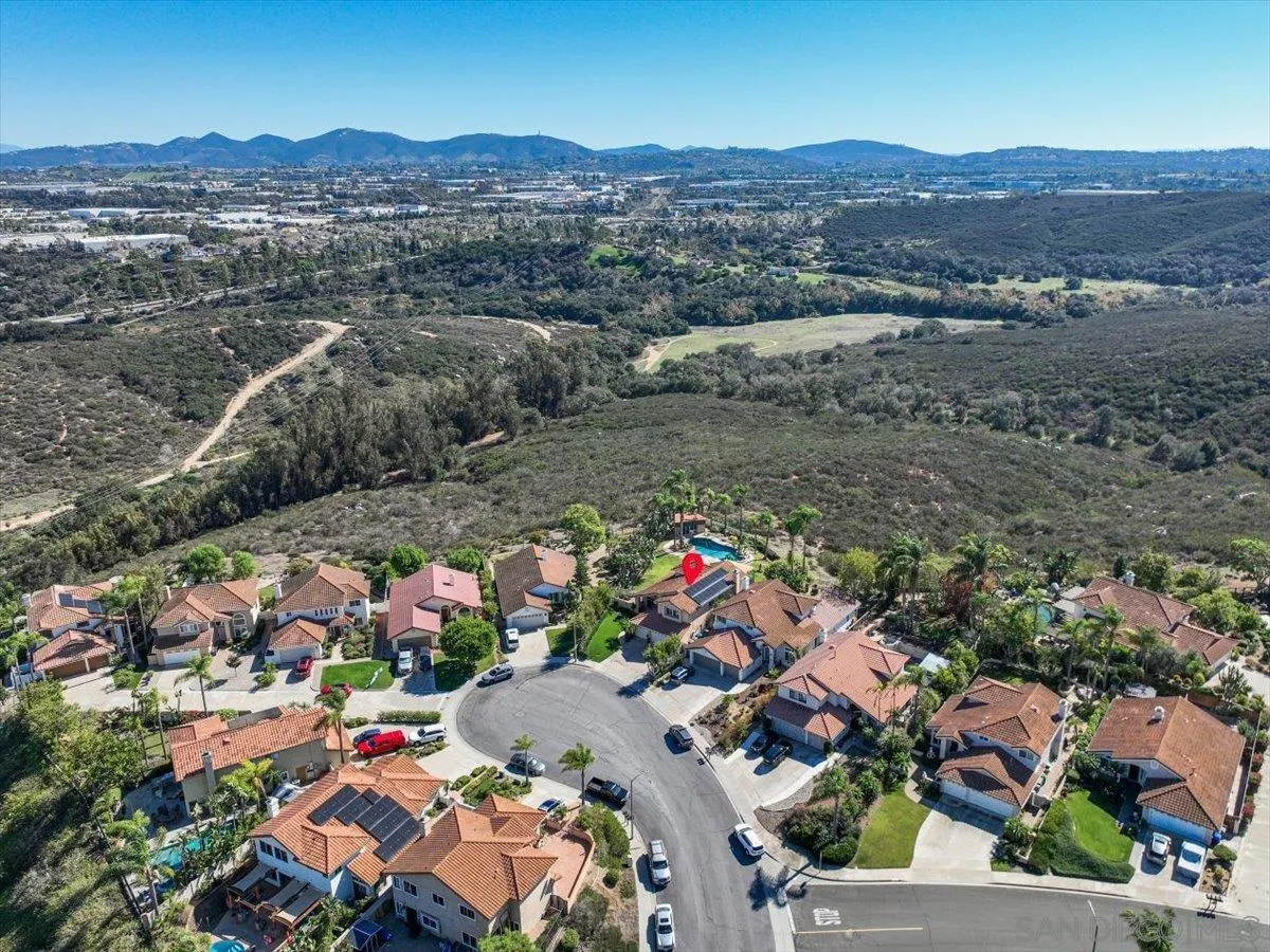 1919 Alderwood Cir, Vista, CA 92081 1919 Alderwood Cir, Vista, CA 92081
