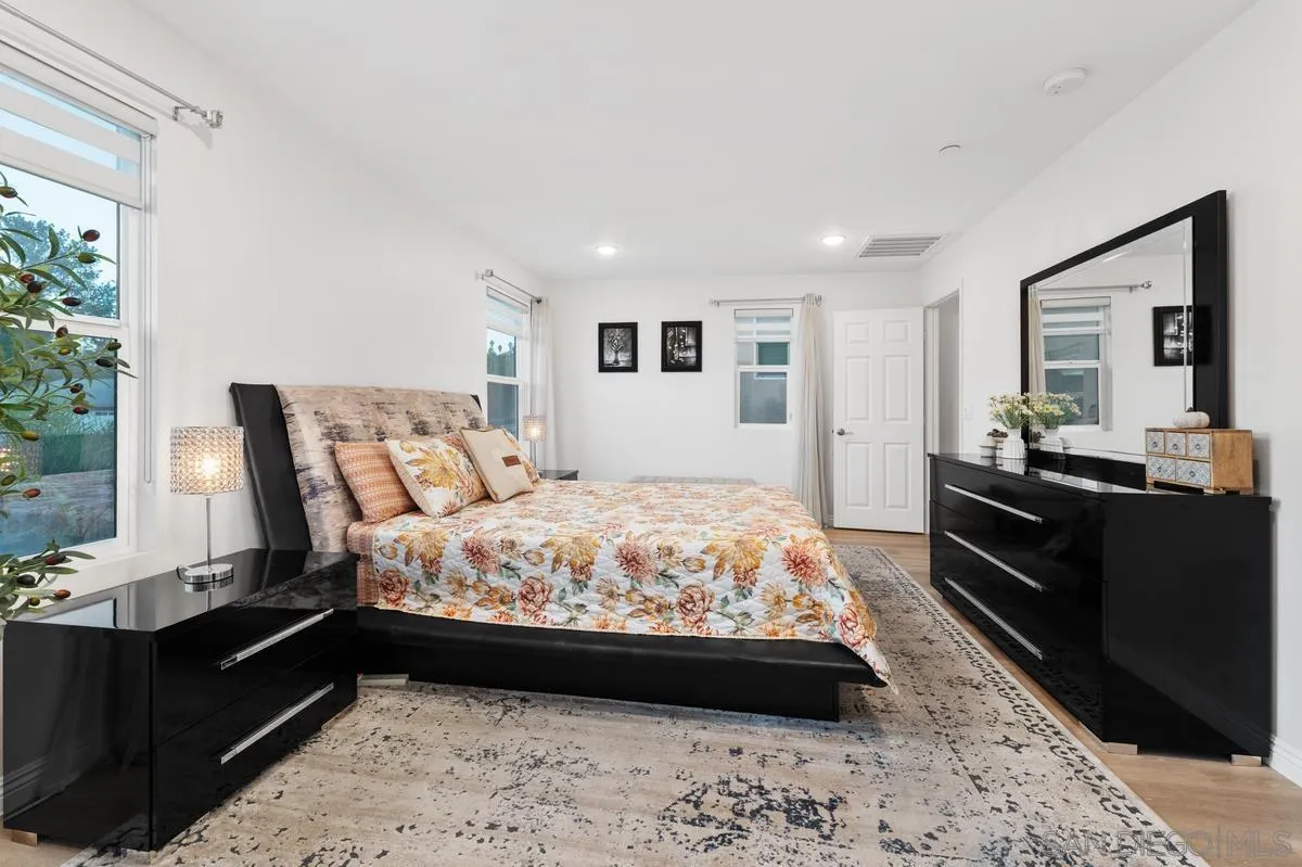 8681 Camden Drive, Santee, CA 92071 8681 Camden Drive, Santee, CA 92071