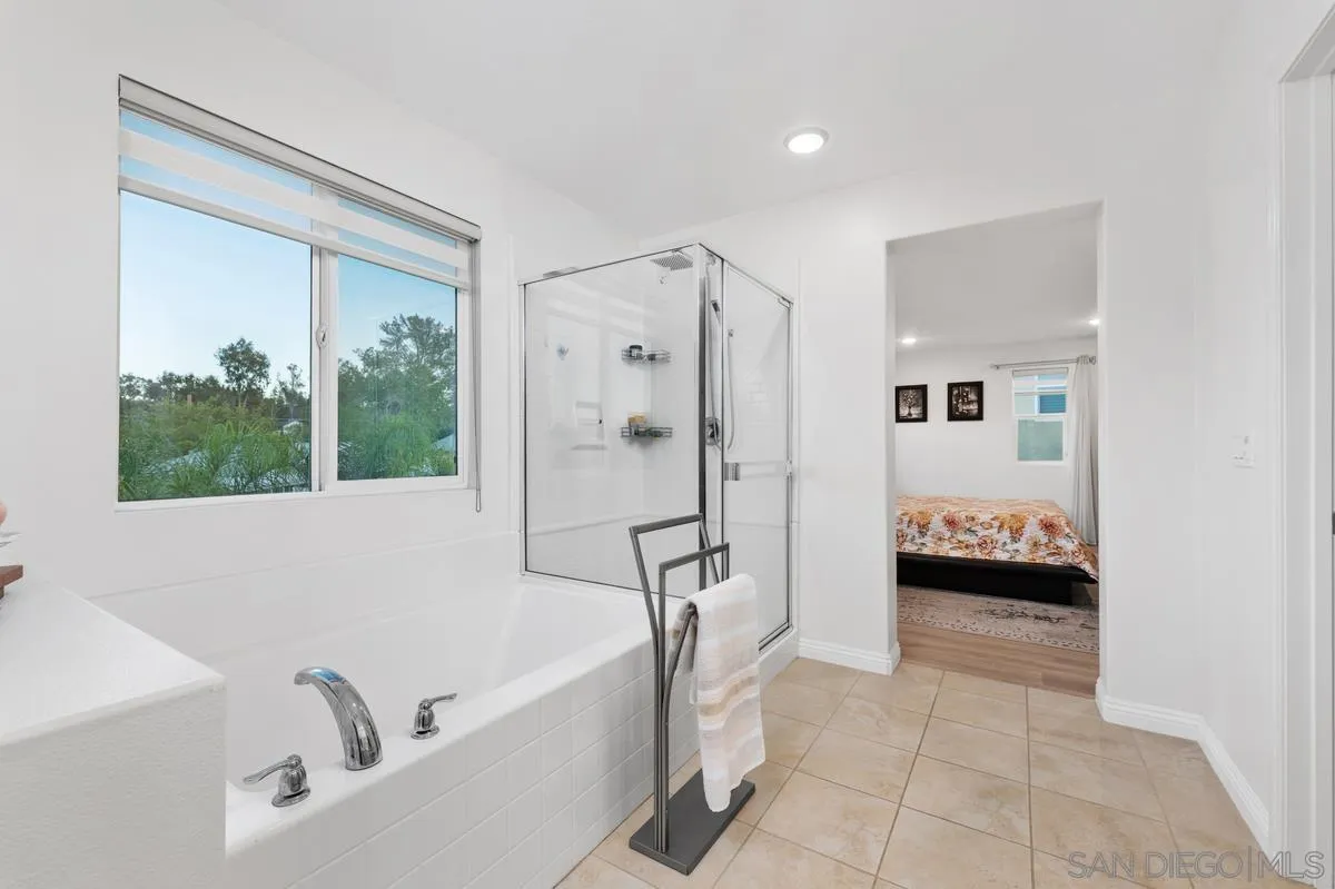 8681 Camden Drive, Santee, CA 92071 8681 Camden Drive, Santee, CA 92071