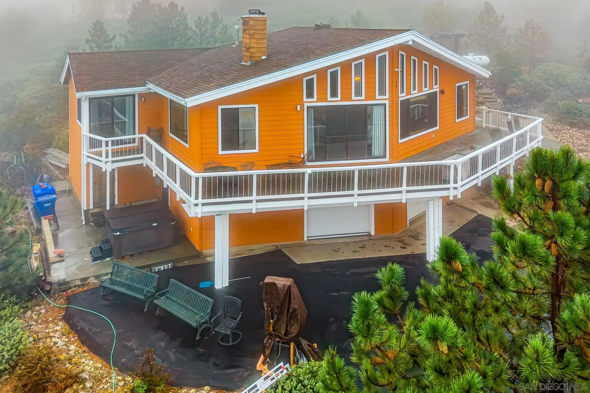 15574 N Peak, Julian, CA 92036 15574 N Peak, Julian, CA 92036