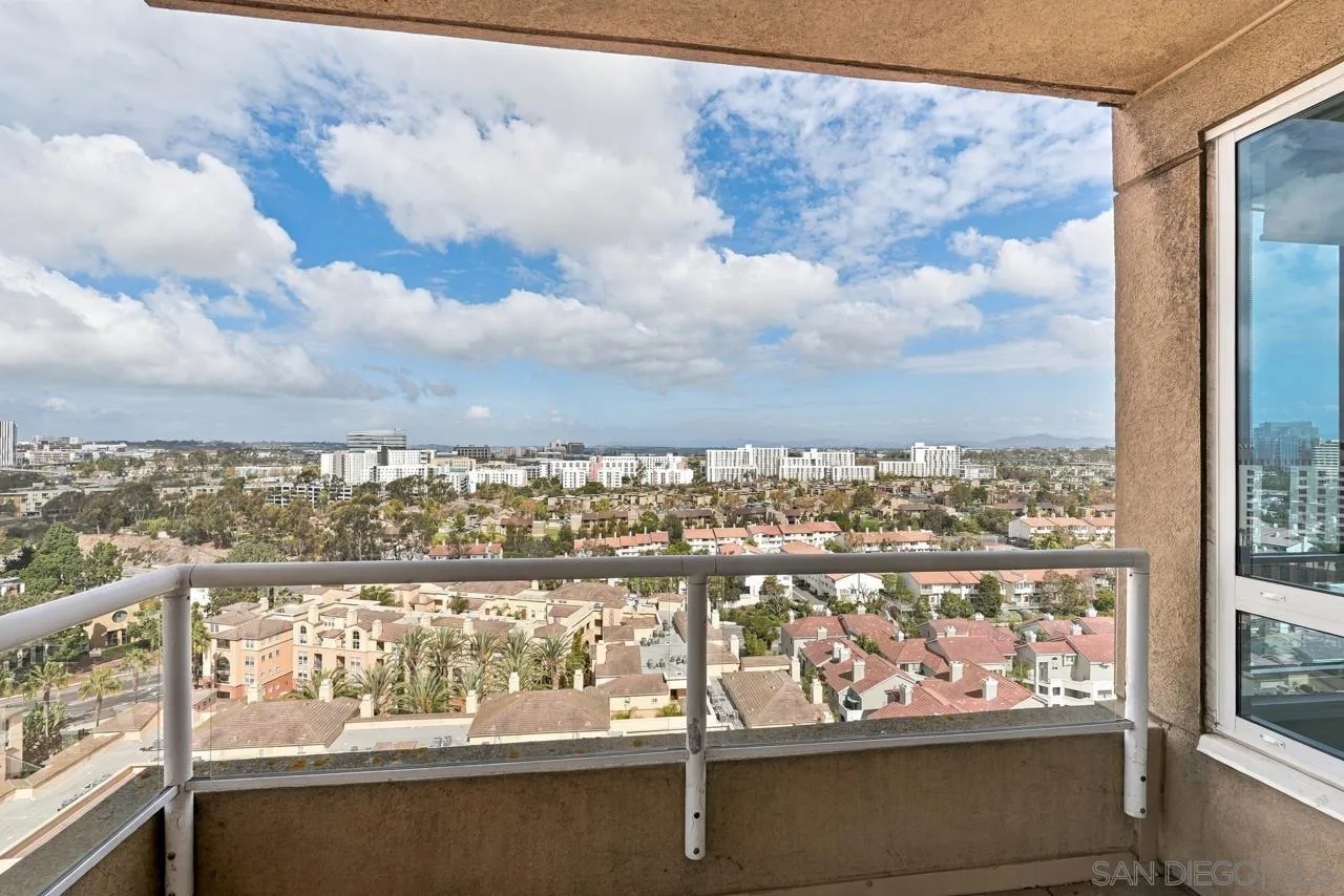 3890 Nobel, #1403, San Diego, CA 92122 3890 Nobel, #1403, San Diego, CA 92122