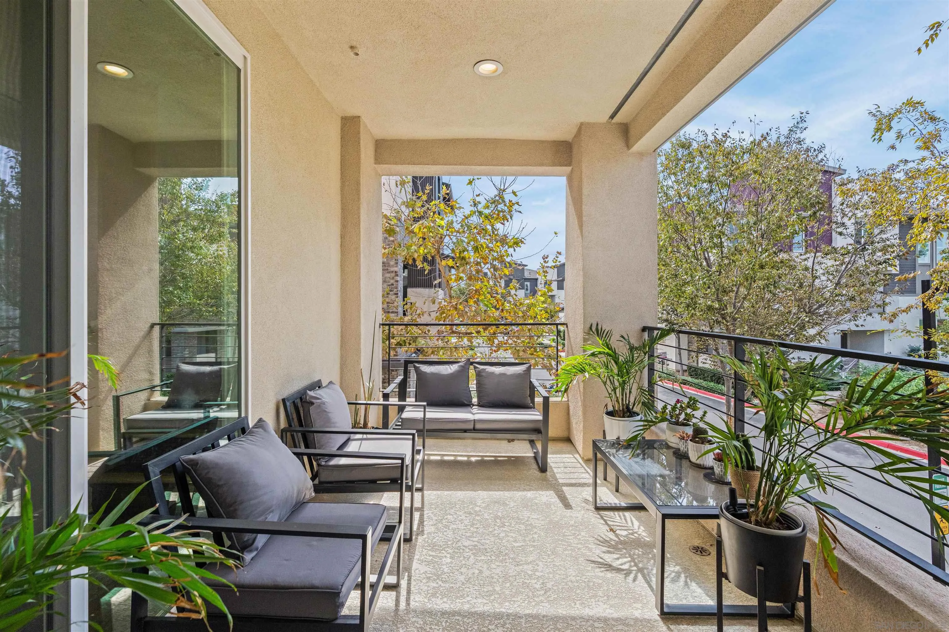 2126 Celestial Way, #4, Chula Vista, CA 91915 2126 Celestial Way, #4, Chula Vista, CA 91915