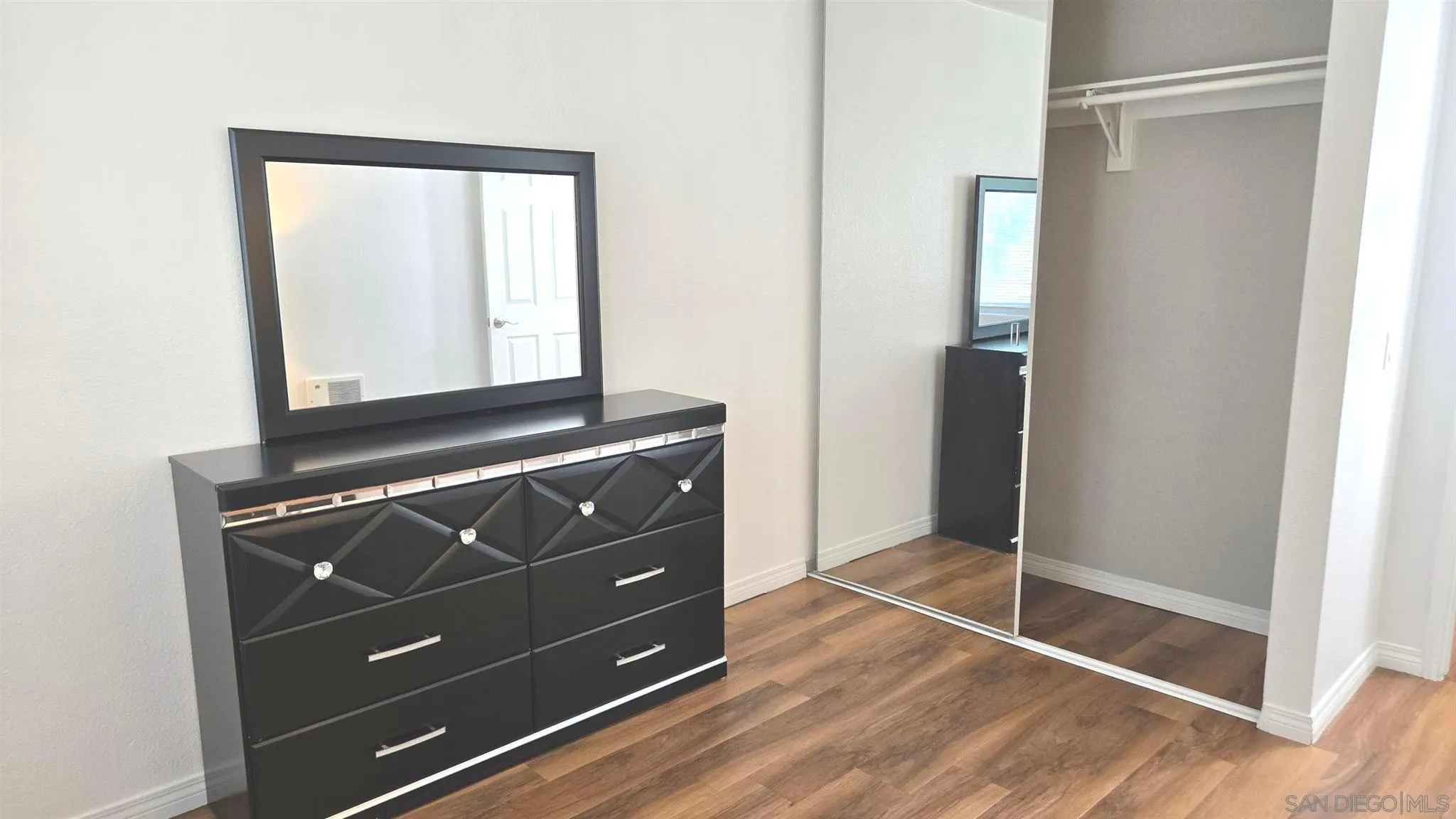 2940 Alta View Dr, #F203, San Diego, CA 92139 2940 Alta View Dr, #F203, San Diego, CA 92139