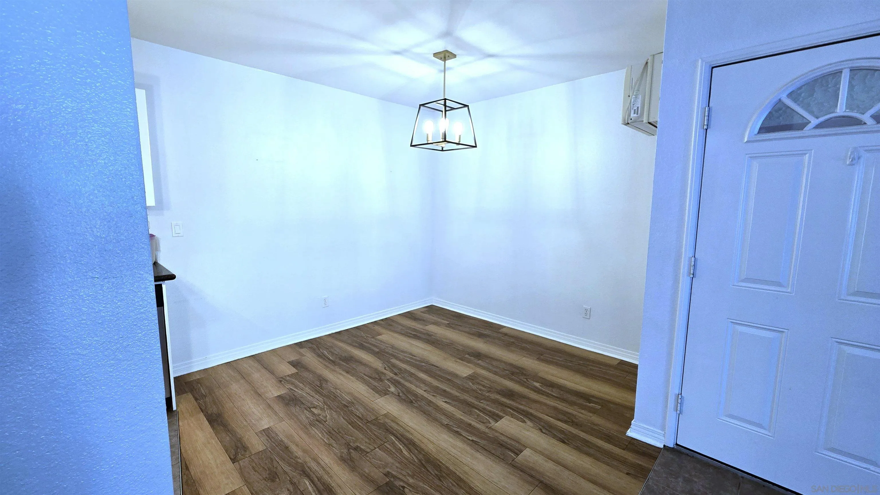 2940 Alta View Dr, #F203, San Diego, CA 92139 2940 Alta View Dr, #F203, San Diego, CA 92139