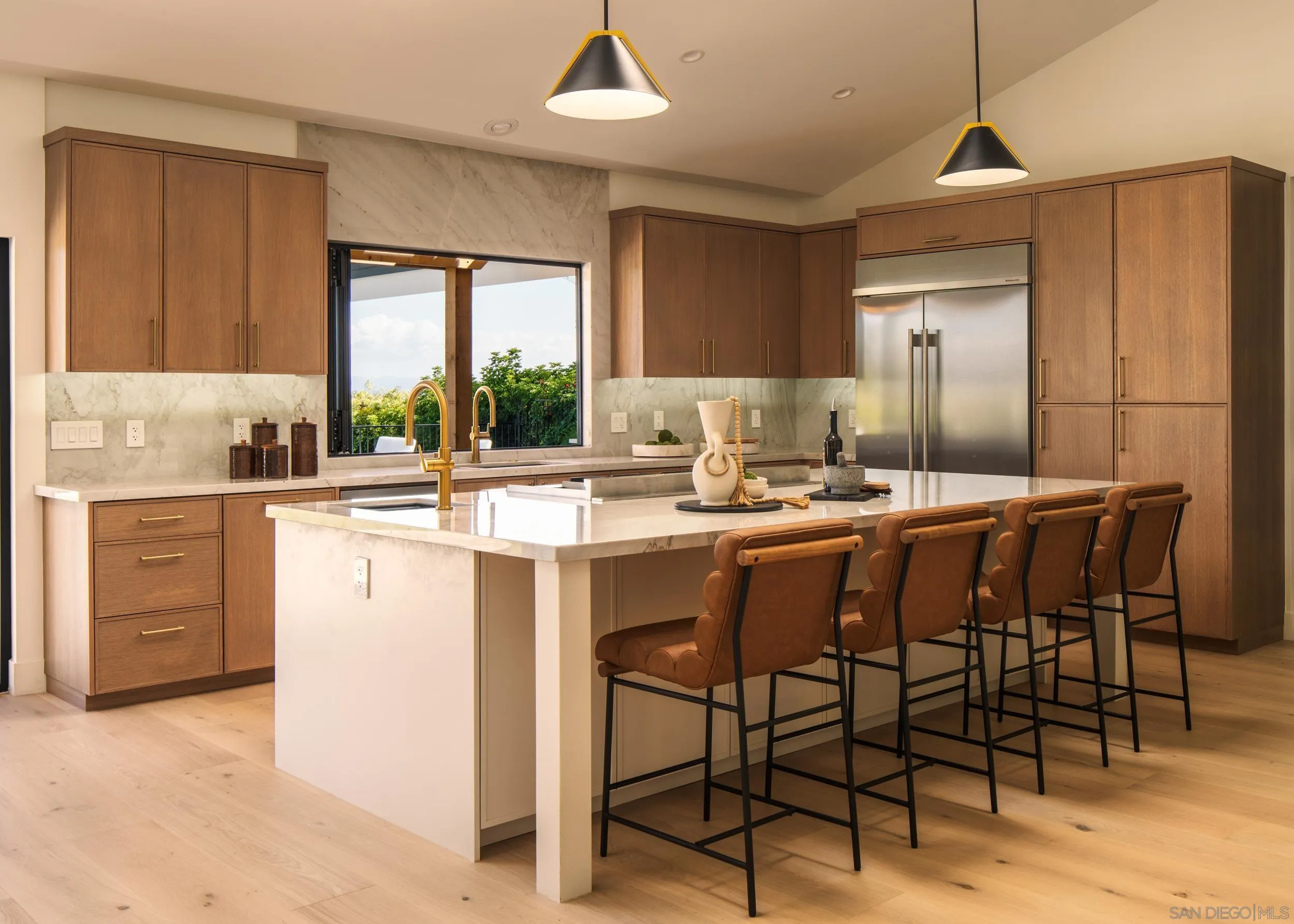 3013 Woodford Drive, La Jolla, CA 92037