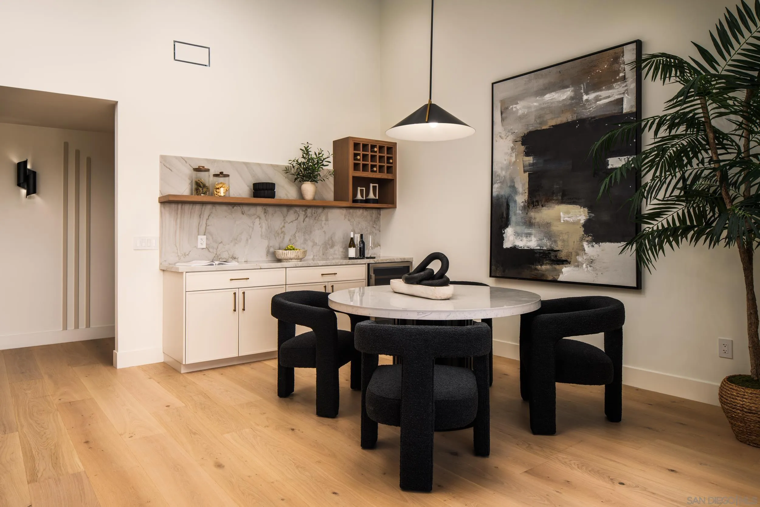 3013 Woodford Drive, La Jolla, CA 92037