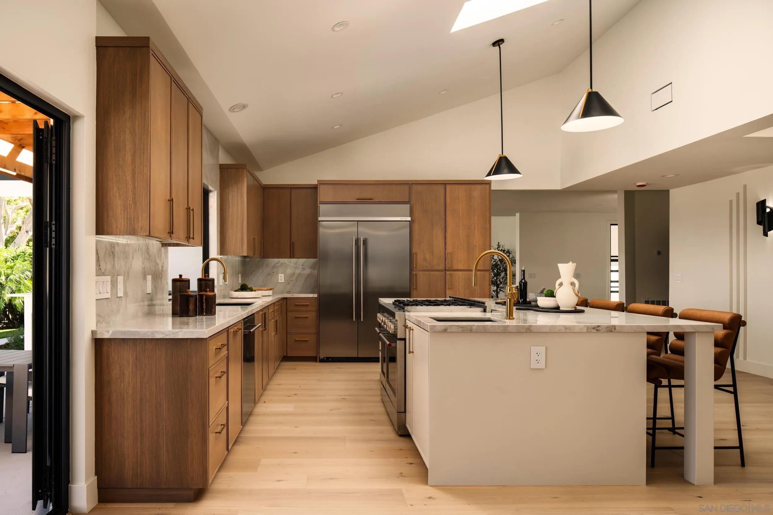 3013 Woodford Drive, La Jolla, CA 92037