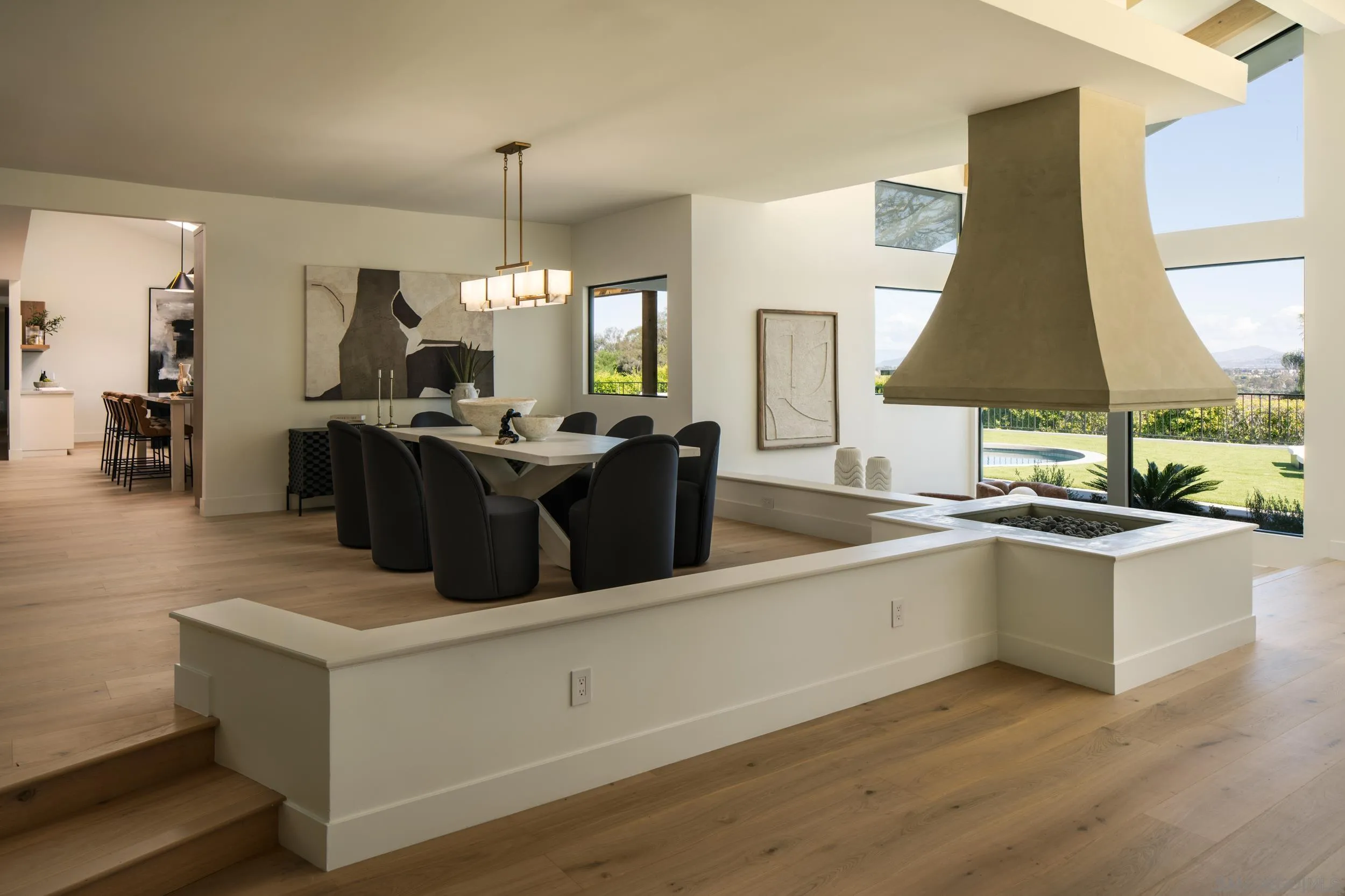 3013 Woodford Drive, La Jolla, CA 92037