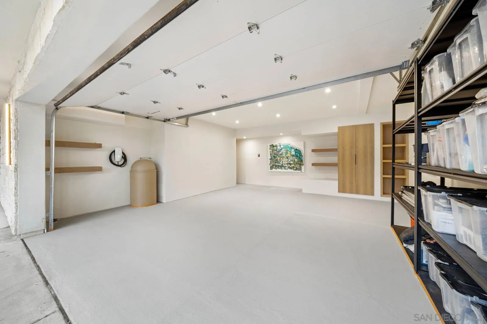 7376 Fay Ave, La Jolla, CA 92037