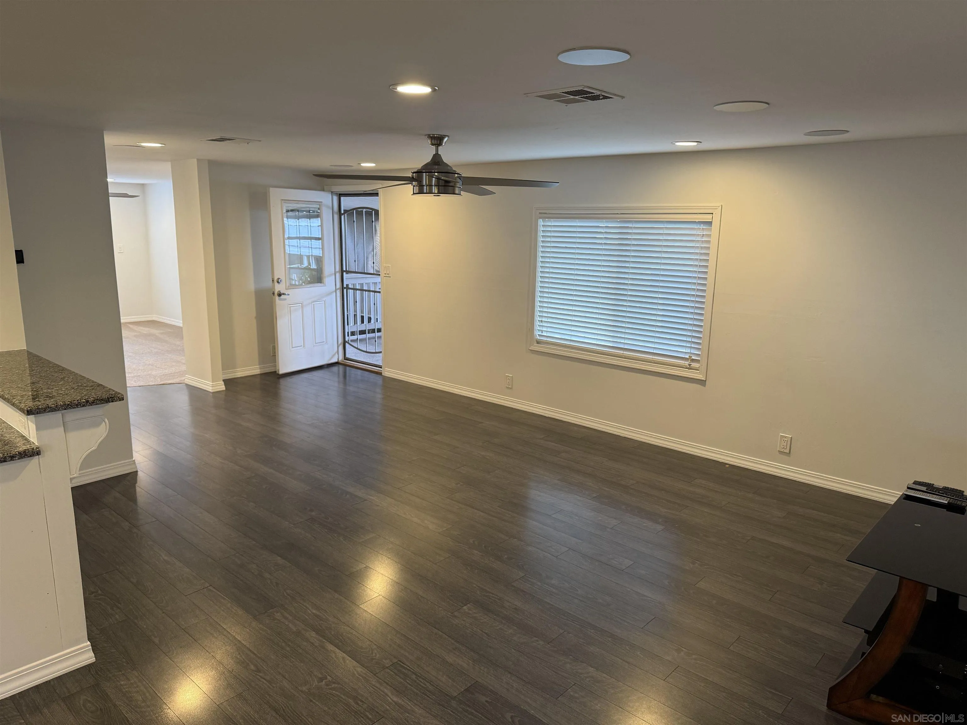 https://cdn.realtyfeed.com/cdn/127/2600258/2355f436de8f51370e0801e0fe1c273d.webp