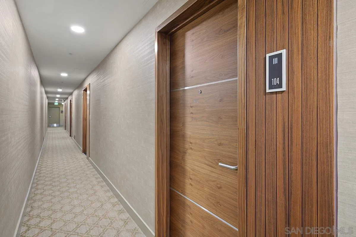 700 W E Street, #104, San Diego, CA 92101