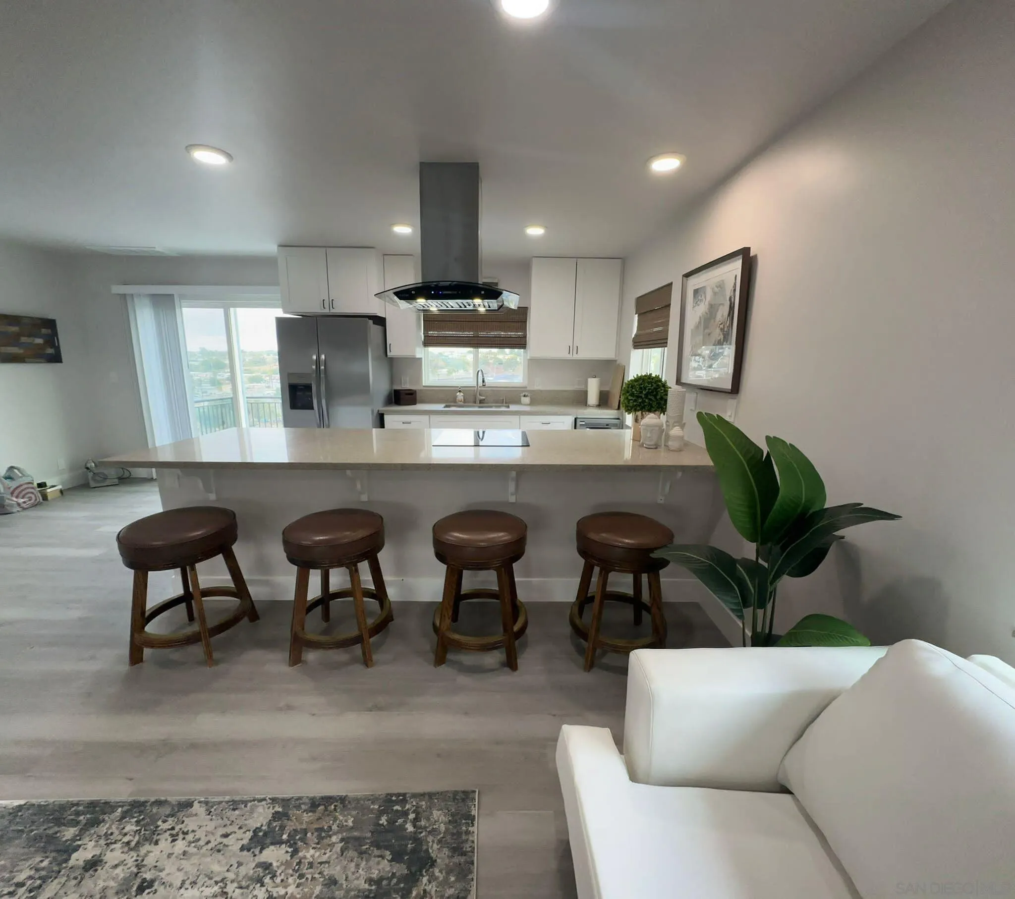 https://cdn.realtyfeed.com/cdn/127/260025815/4ffe4601a0e6510e91fb5531dc0ebb26.webp