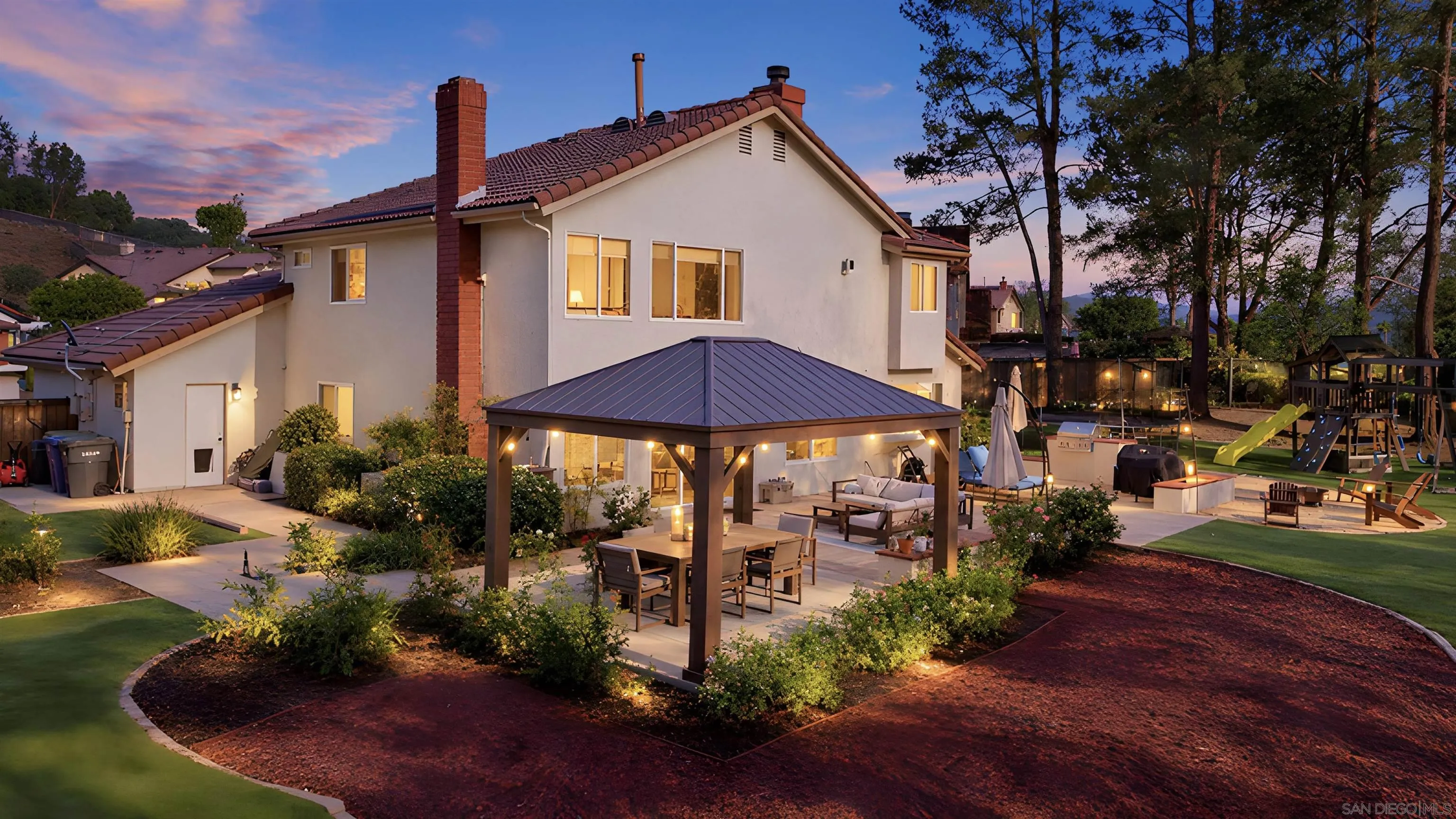 1109 Sundale, El Cajon, CA 92019 1109 Sundale, El Cajon, CA 92019