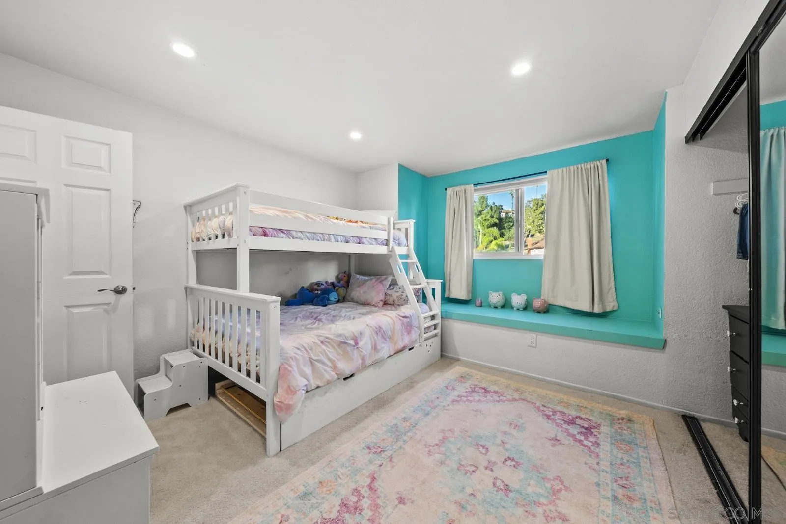 1109 Sundale, El Cajon, CA 92019 1109 Sundale, El Cajon, CA 92019