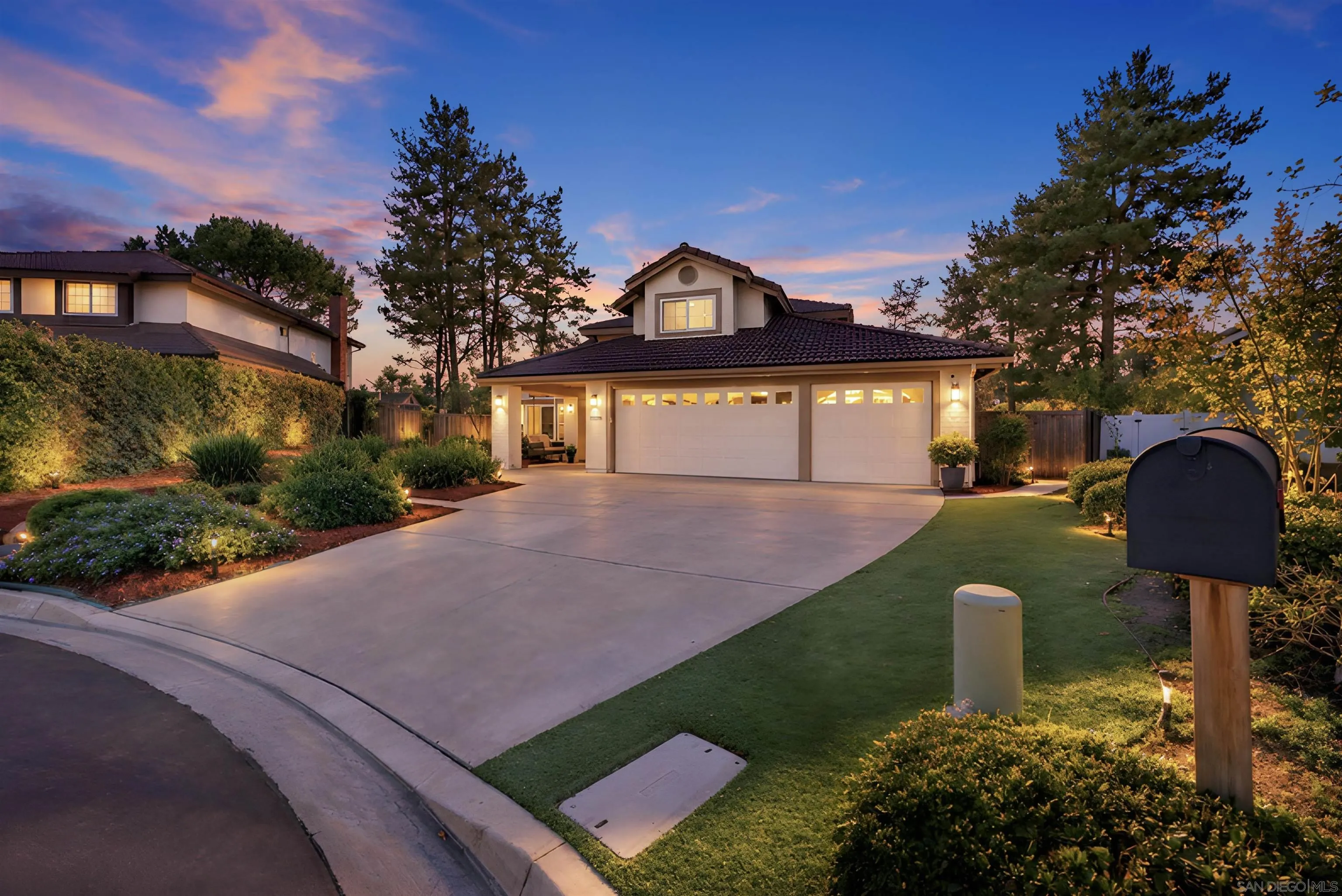 1109 Sundale, El Cajon, CA 92019 1109 Sundale, El Cajon, CA 92019