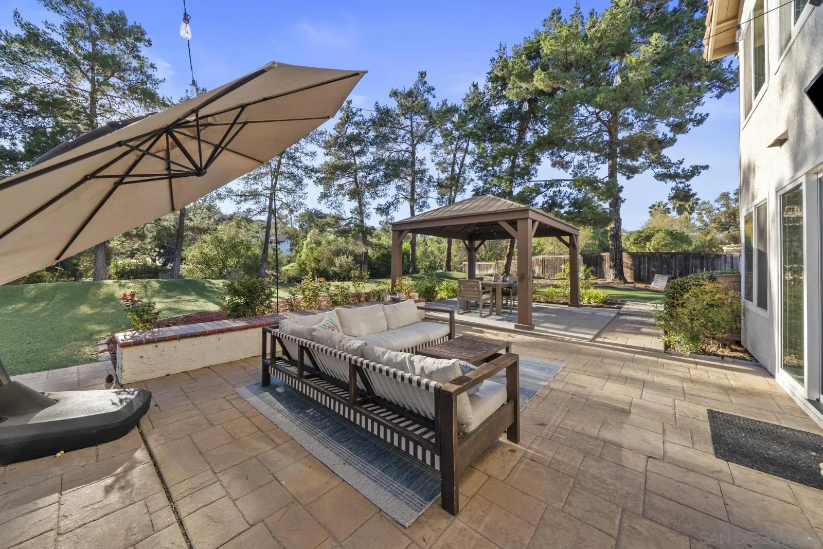 1109 Sundale, El Cajon, CA 92019 1109 Sundale, El Cajon, CA 92019