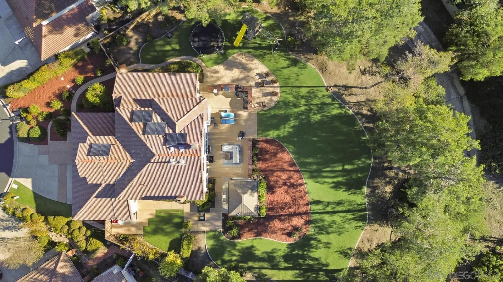 1109 Sundale, El Cajon, CA 92019 1109 Sundale, El Cajon, CA 92019