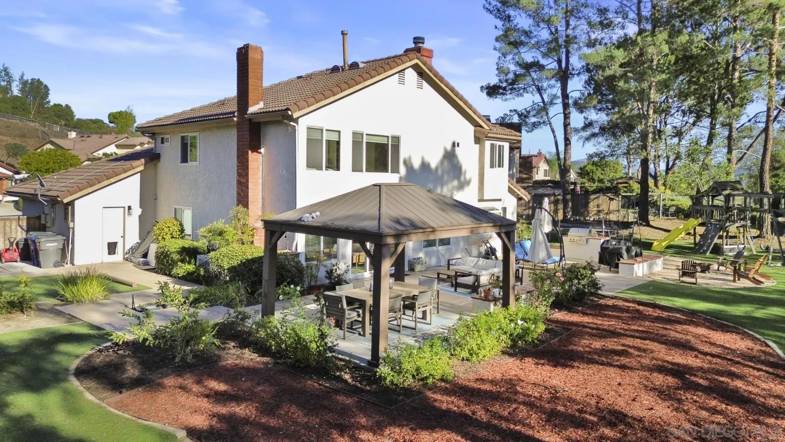 1109 Sundale, El Cajon, CA 92019 1109 Sundale, El Cajon, CA 92019