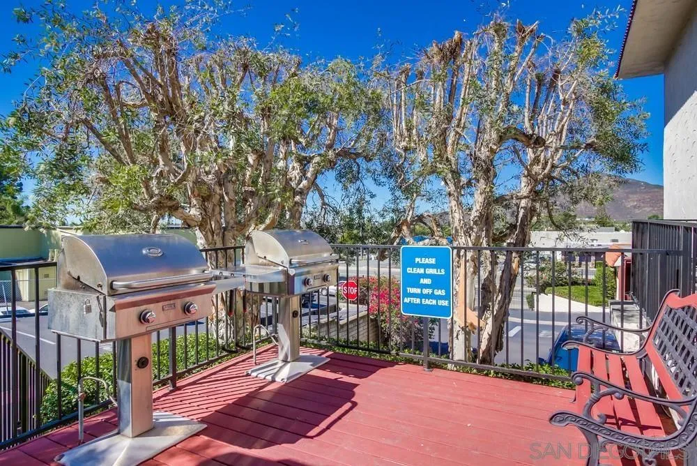 8609 Lake Murray Blvd, #7, San Diego, CA 92119