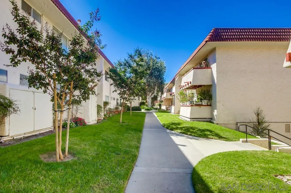 8609 Lake Murray Blvd, #7, San Diego, CA 92119