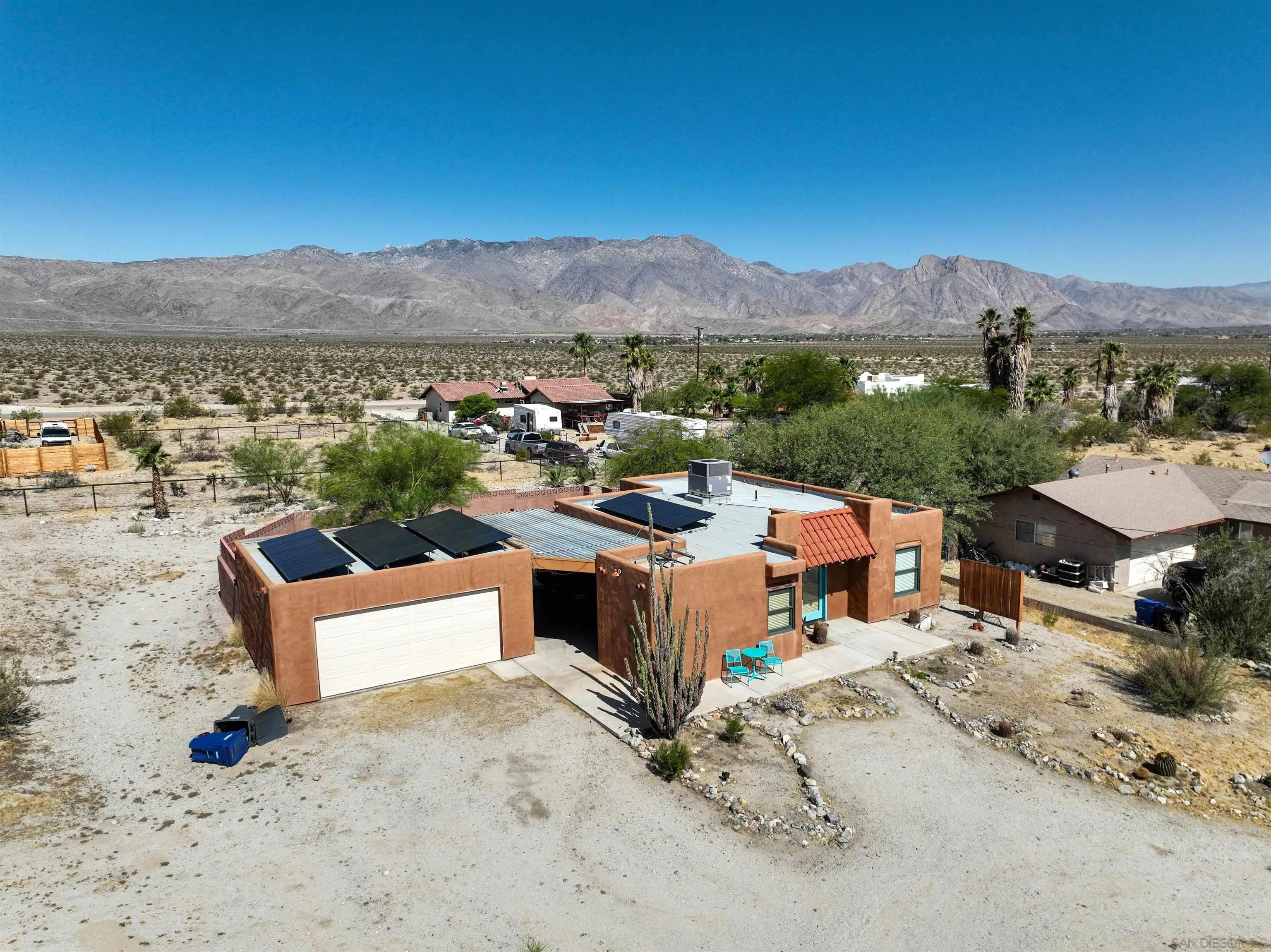 https://cdn.realtyfeed.com/cdn/127/260025835/977d8cb802ee50a1be70674939091d67.webp