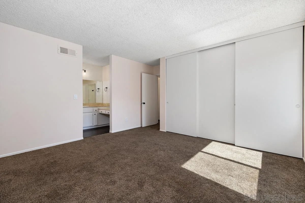 14541 Miguel Lane, El Cajon, CA 92021