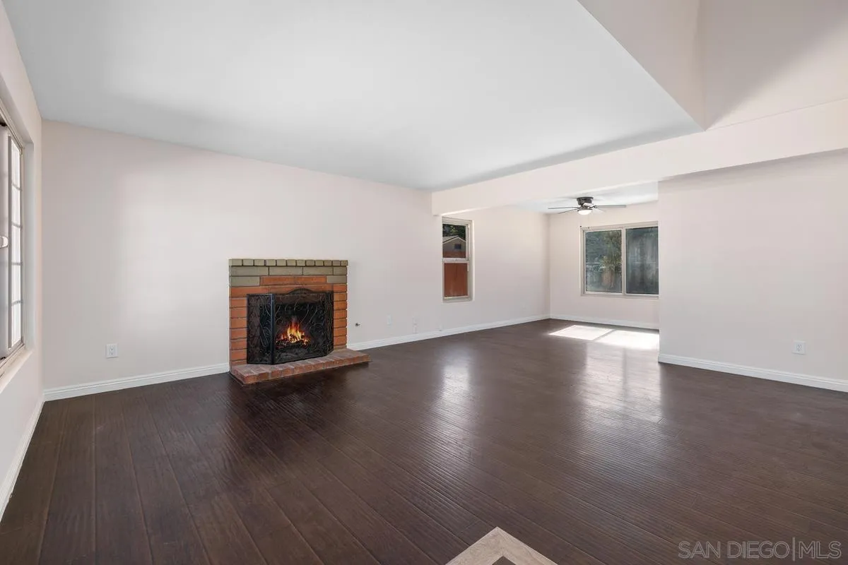14541 Miguel Lane, El Cajon, CA 92021