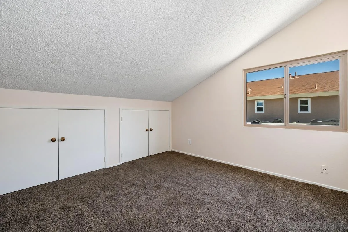 14541 Miguel Lane, El Cajon, CA 92021