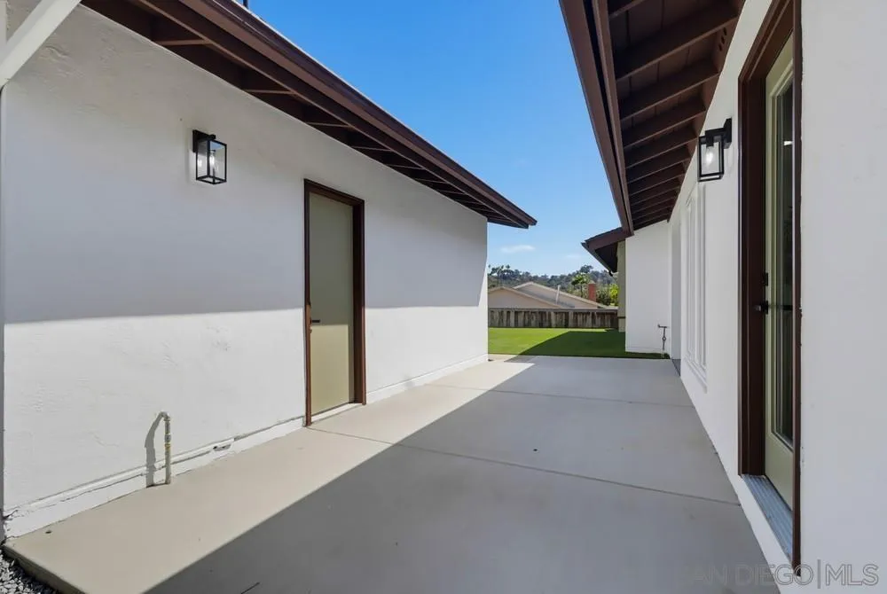 5478 Honors, San Diego, CA 92122 5478 Honors, San Diego, CA 92122