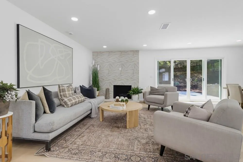 5478 Honors, San Diego, CA 92122 5478 Honors, San Diego, CA 92122