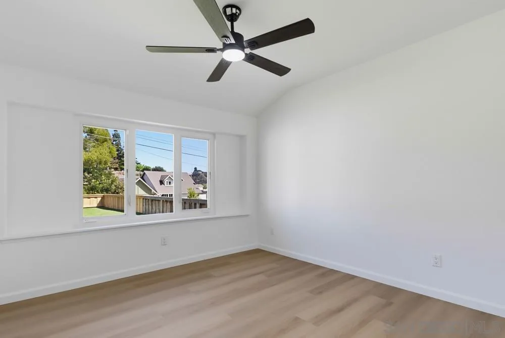 5478 Honors, San Diego, CA 92122 5478 Honors, San Diego, CA 92122